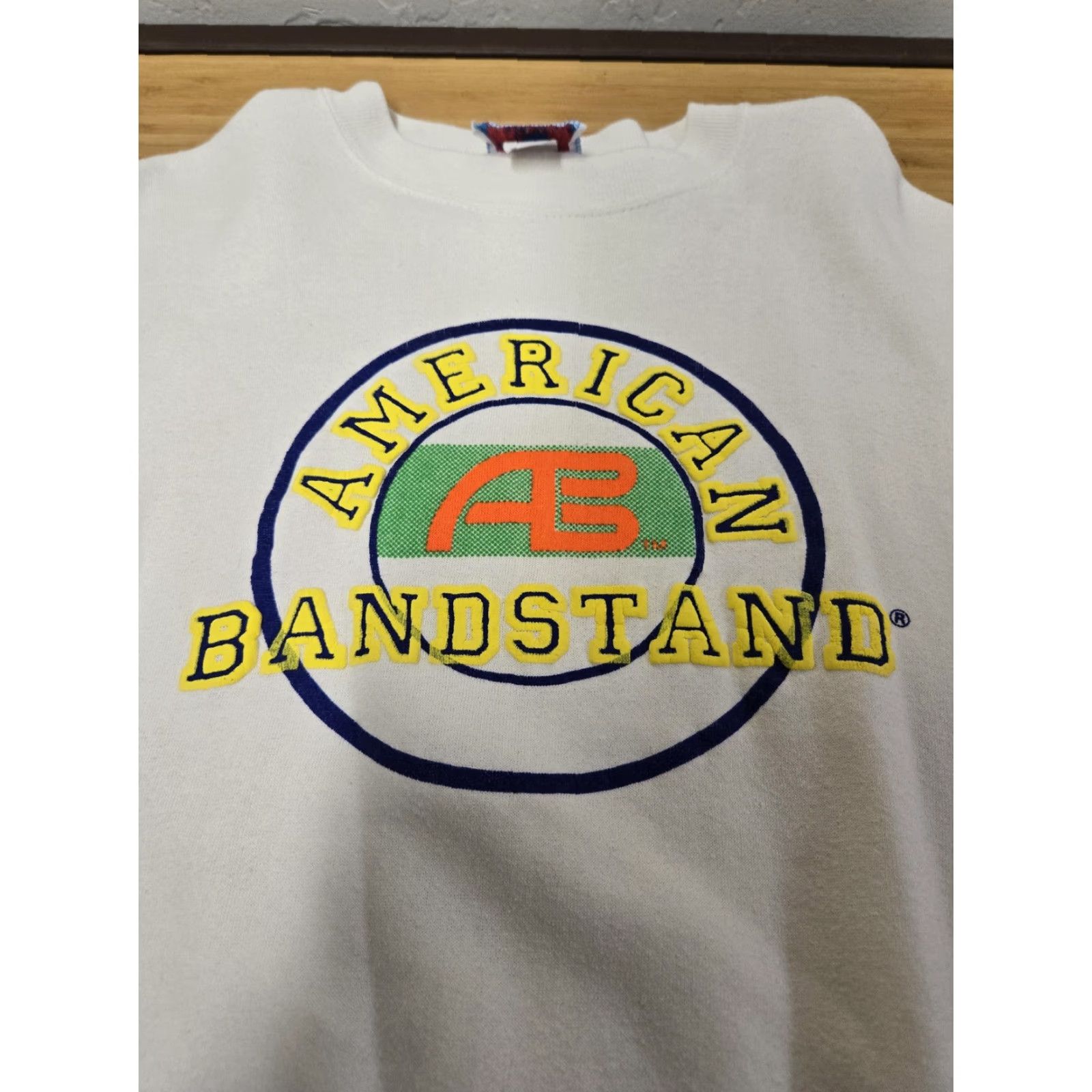 Vintage VINTAGE American Bandstand Sweatshirt Mens Large White Crewneck Made in USA 90s Size US L / EU 52-54 / 3 - 4 Thumbnail