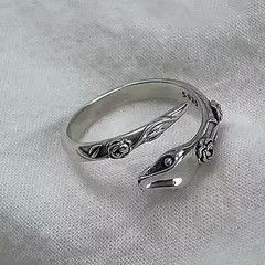Jewelry Intricate Snake and Rose Silver Ring Size ONE SIZE - 2 Thumbnail