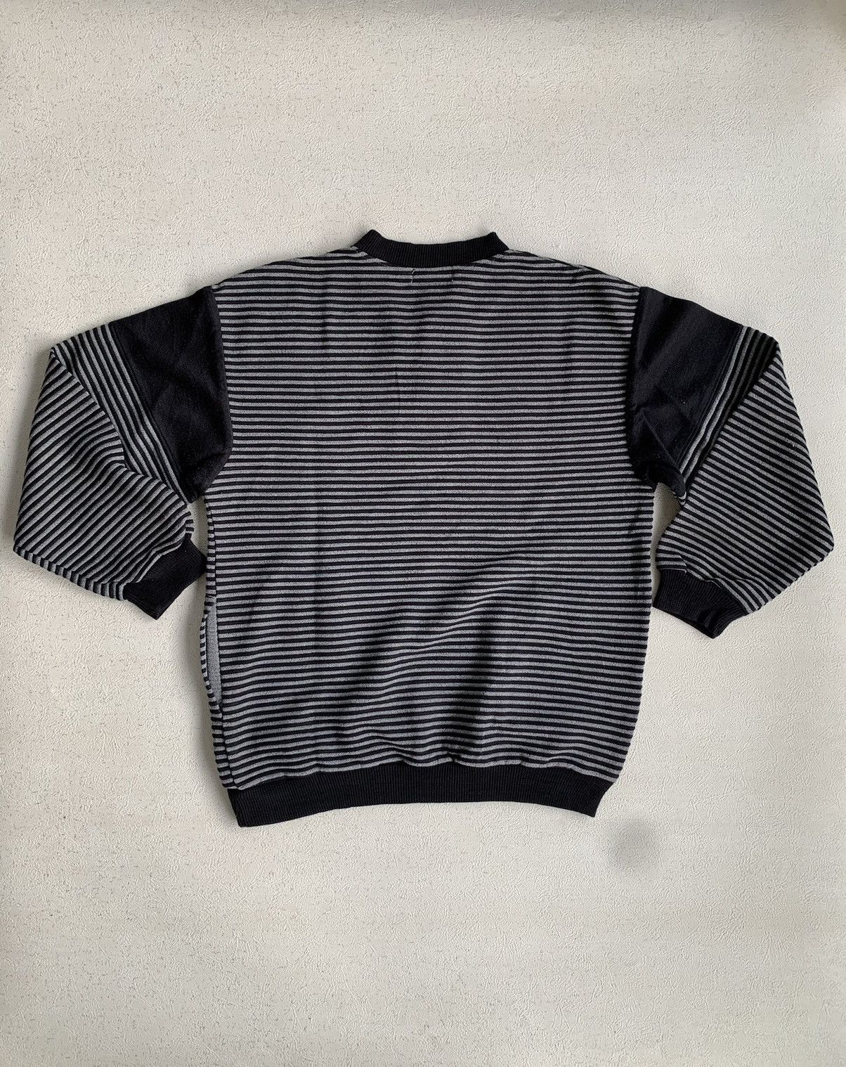 Le Grande Bleu (L.G.B.) Y2K JLC CLUB STRIPE JAPANESE SWEATSHIRT IFSIX LGB STYLE Size US L / EU 52-54 / 3 - 15 Thumbnail