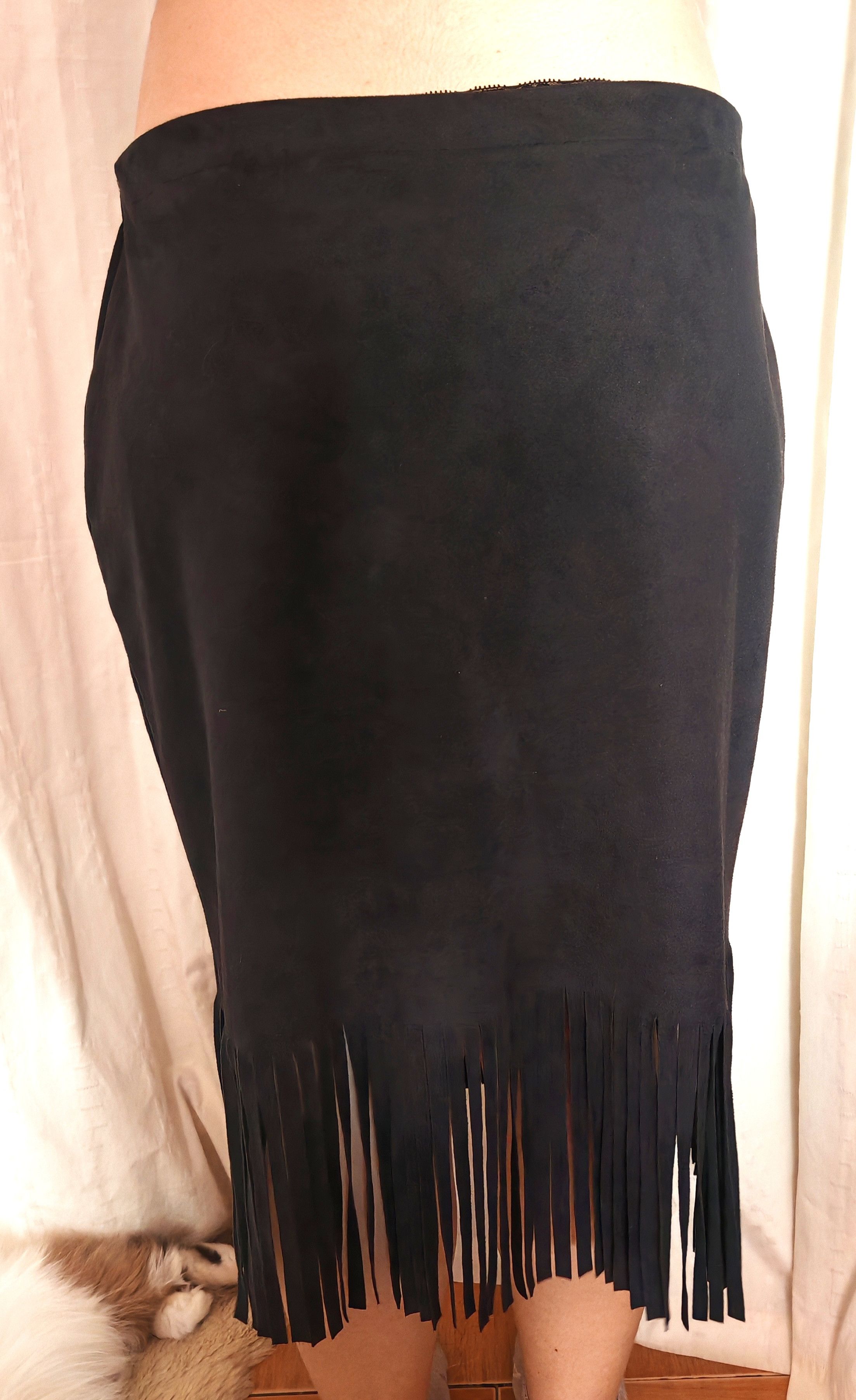 Vintage Vintage Faux Suede Midi Grey Skirt Boho Tassel Fringe sz XL Size 34" / US 12 / IT 48 - 2 Thumbnail