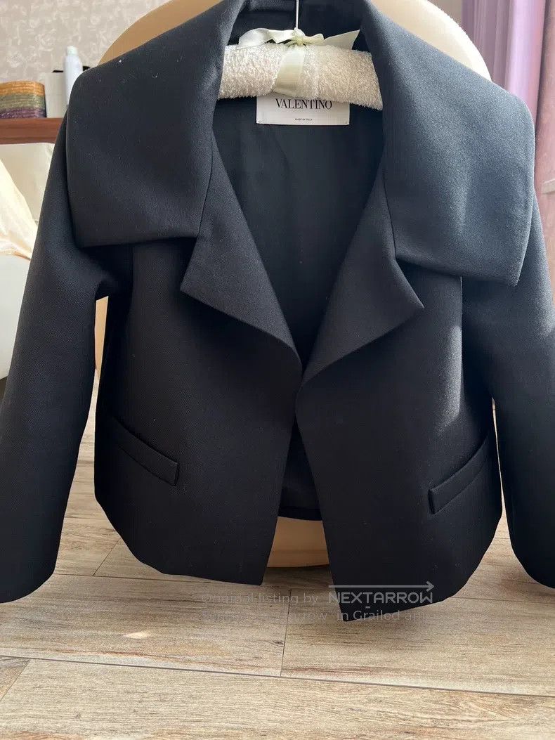 Valentino Valentino Black long-sleeved casual jacket with oversized Size XS / US 0-2 / IT 36-38 - 4 Thumbnail
