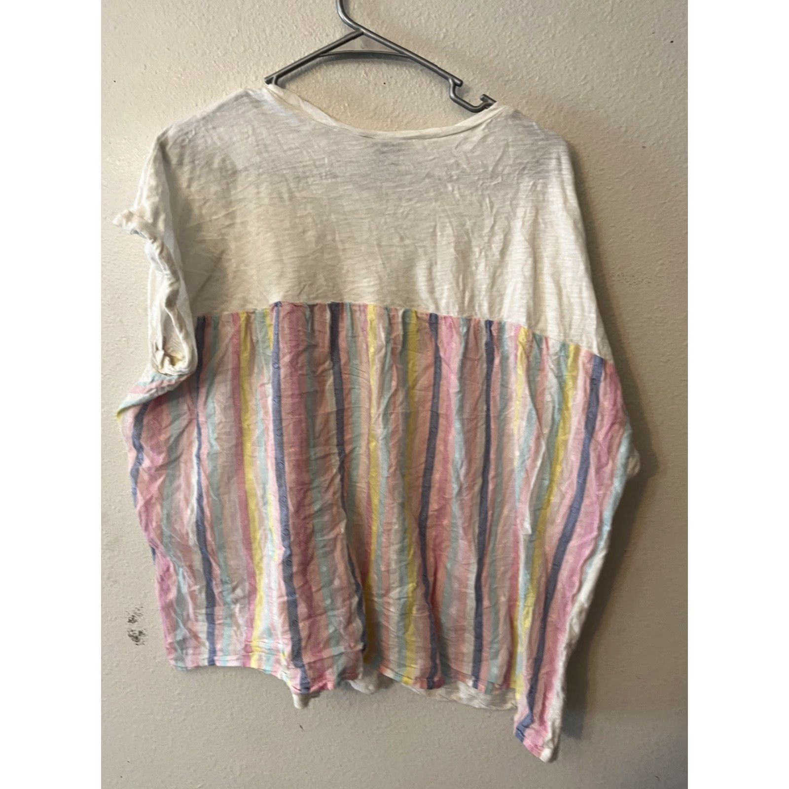 Torrid Torrid White Rainbow Back Mixed Tee 2X Women T-Shirt Plus Size Rainbow White 2X Womens Tee Size XXL / US 16-18 / IT 52-54 - 3 Thumbnail