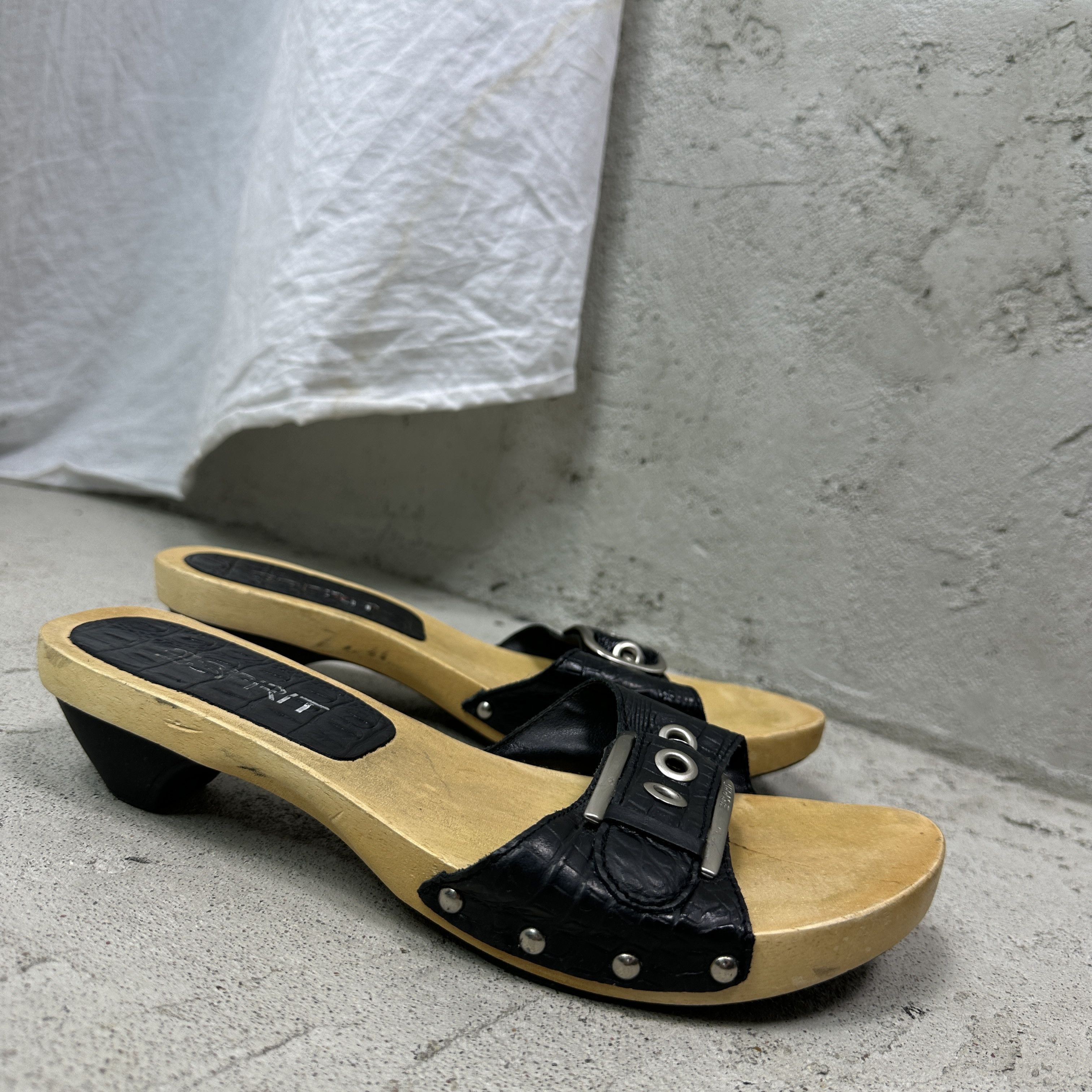 Esprit Vintage Avant Garde Wooden Casual Buckled Y2K Clogs Size US 10 / IT 40 - 4 Thumbnail