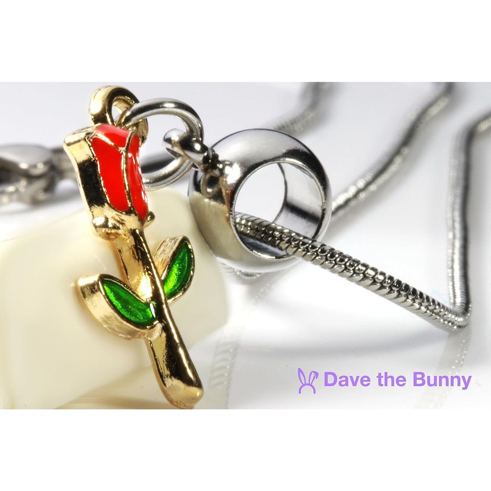 & Other Stories Dave The Bunny Rose Necklace for Women - Red flower Necklace Size ONE SIZE - 6 Thumbnail