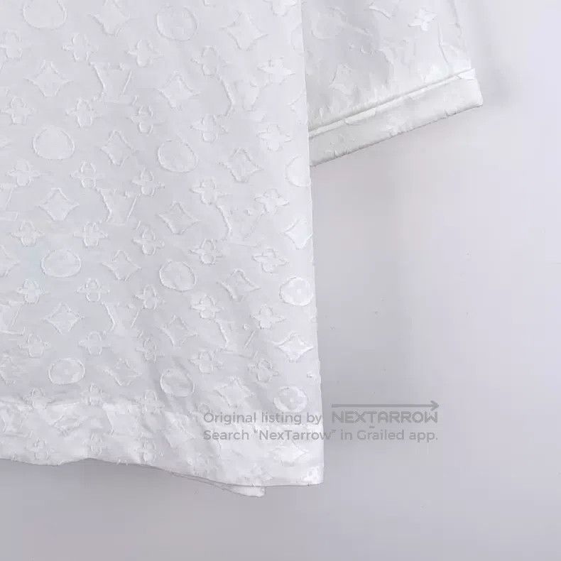 Louis Vuitton Louis Vuitton White logo jacquard full-print cotton crew n Size XS / US 0-2 / IT 36-38 - 4 Thumbnail