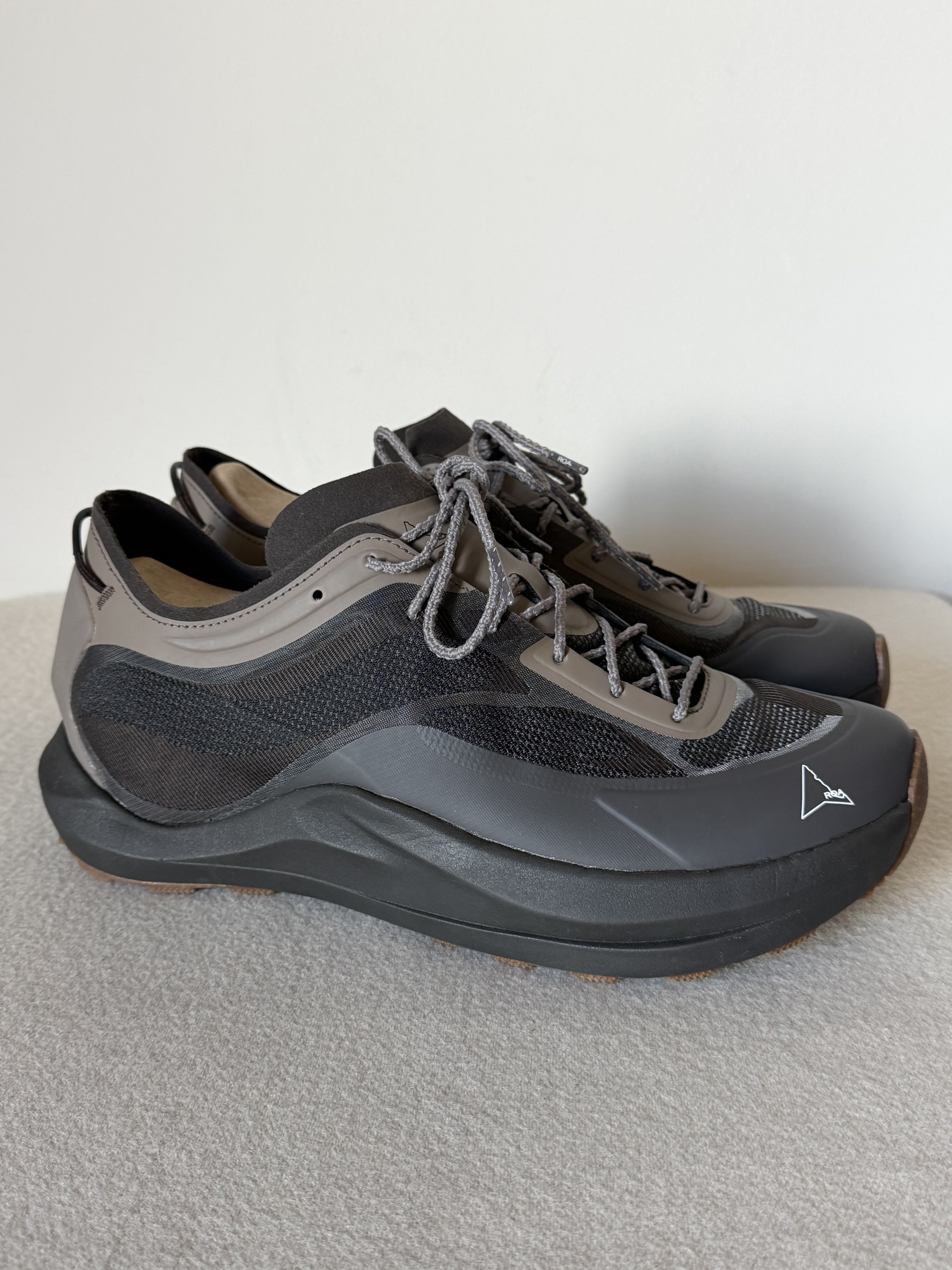 ROA ROA Sella Sneakers in Brown Size US 11 / EU 44 - 1 Thumbnail