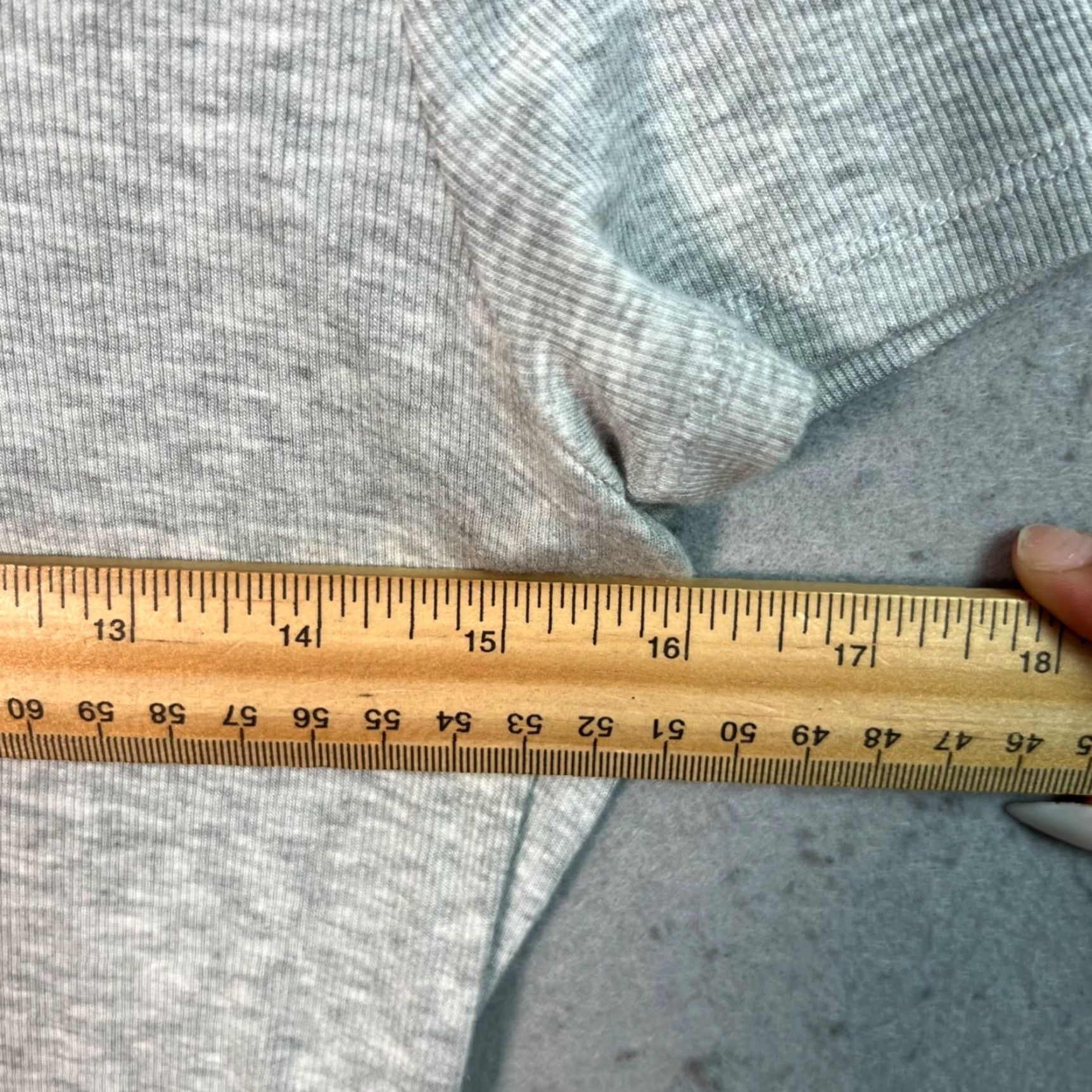 Vintage VINTAGE Sunday Best T-Shirt Shirt Womens Medium Gray Short Sleeve 7/10 90s? (Avoid adding new details; use given but optimize) Size M / US 6-8 / IT 42-44 - 5 Thumbnail