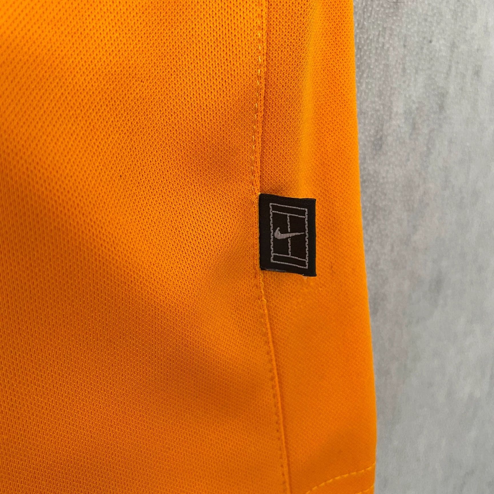 Nike VINTAGE Nike Court Shirt Adult Extra Large Orange Tennis Crew Neck Swoosh Men XL Size US XL / EU 56 / 4 - 4 Thumbnail