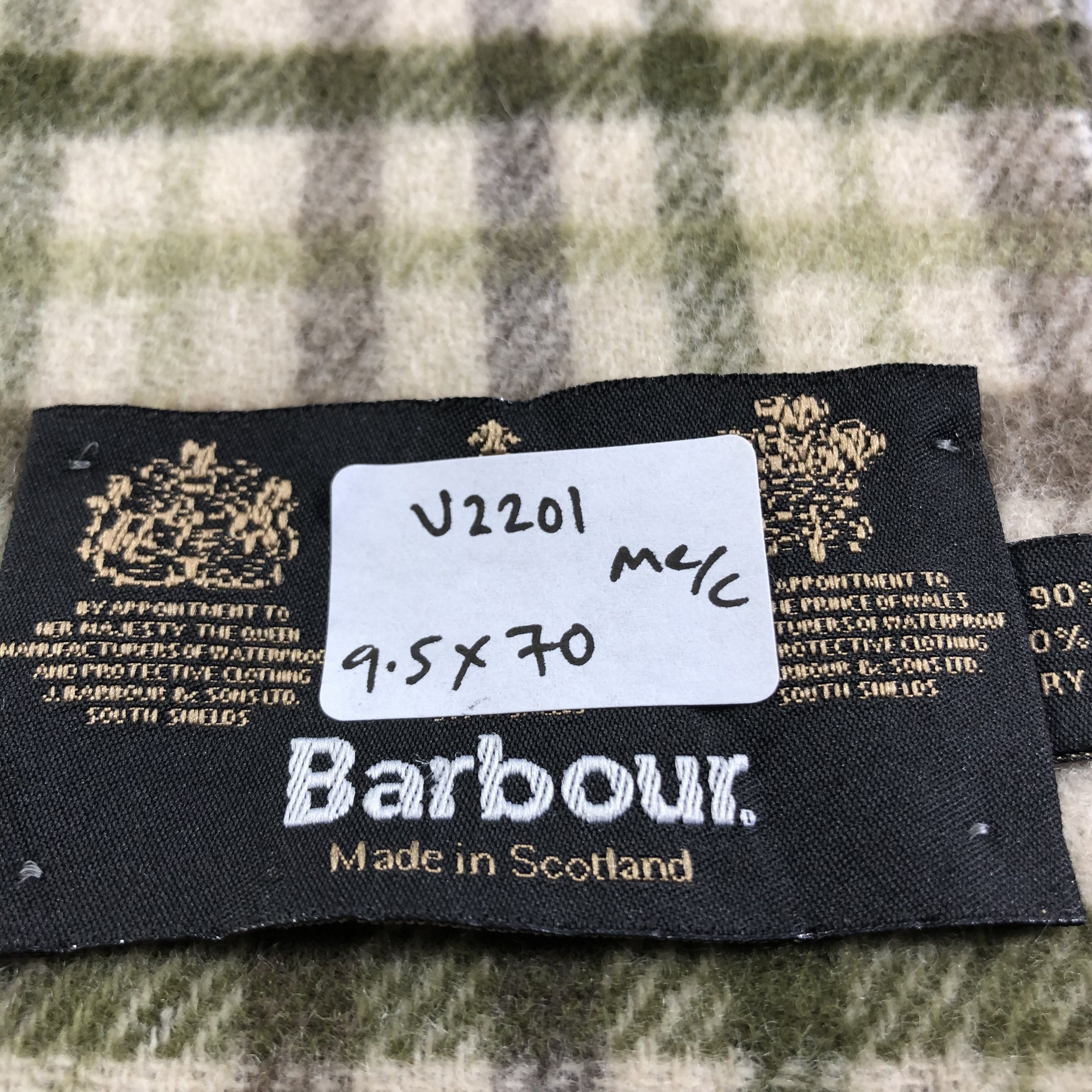 Barbour Barbour Gingham Merino Scarf Muffler Neckwear V2201 Size ONE SIZE - 11 Thumbnail