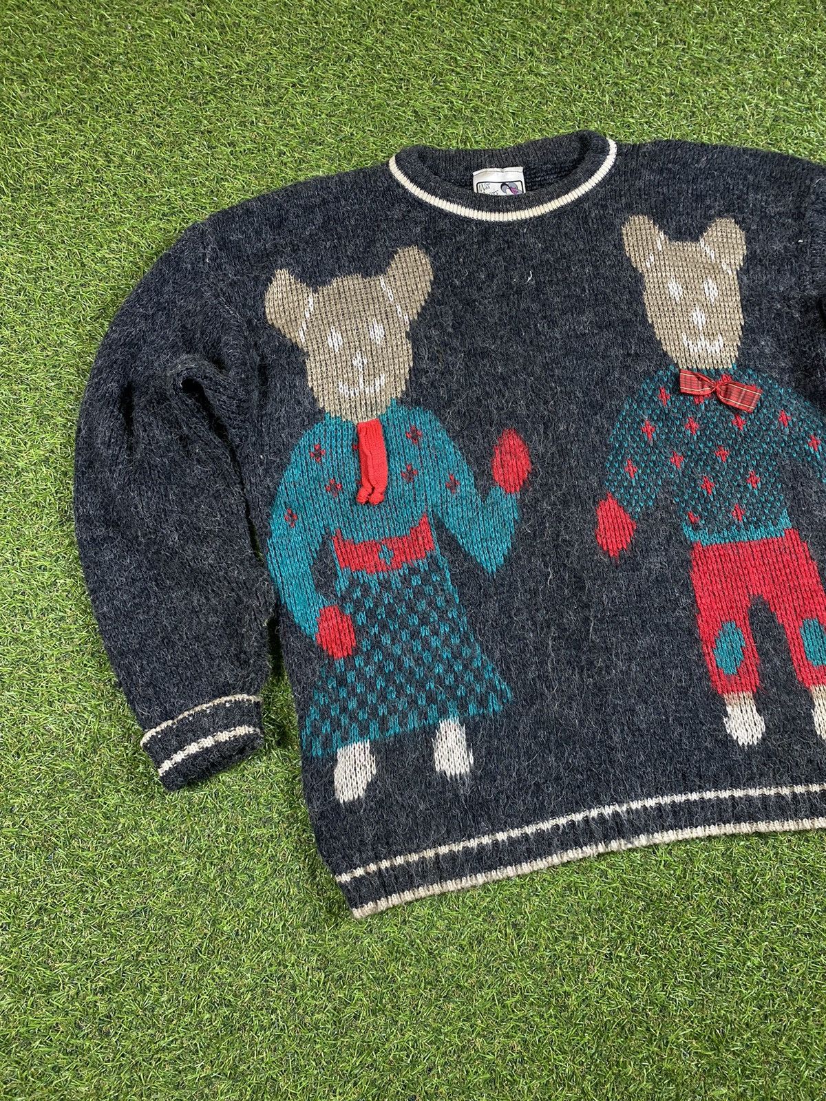 Japanese Brand Vintage 90s Christmas teddy bear sweater big logo Size L / US 10 / IT 46 - 3 Thumbnail