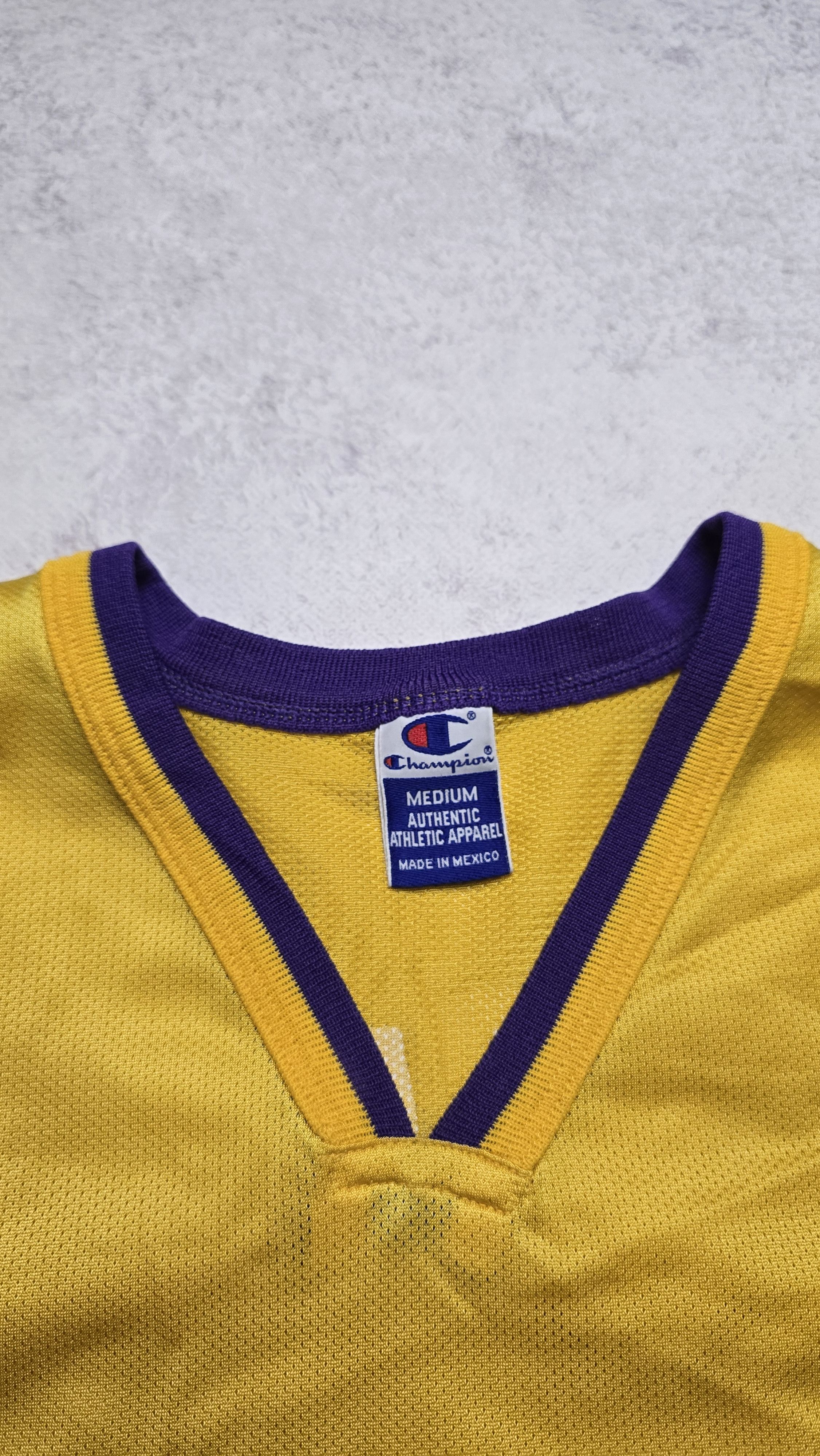 Champion Vintage LA Lakers Kobe Bryant #8 NBA Basketball Jersey Size US M / EU 48-50 / 2 - 15 Thumbnail