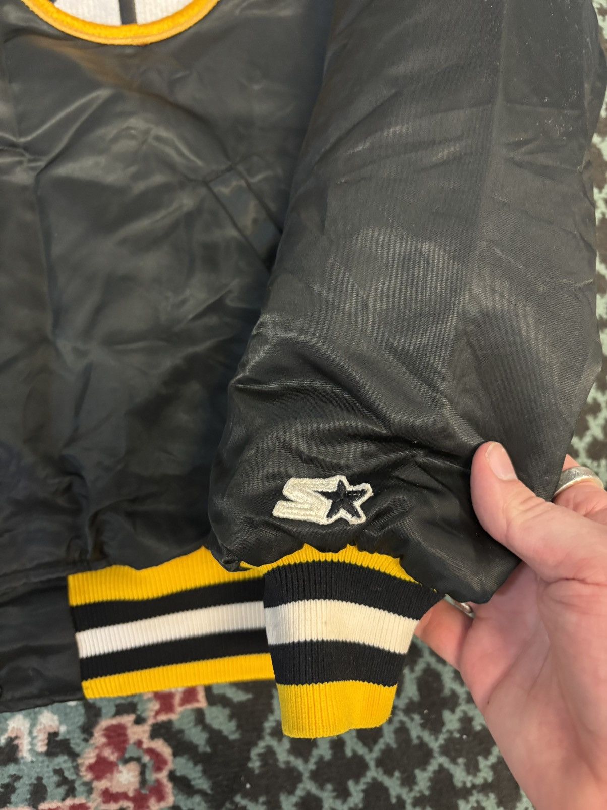 NHL × Starter × Vintage Vintage 90’s Boston Bruins Satin Starter Jacket Size US L / EU 52-54 / 3 - 2 Thumbnail