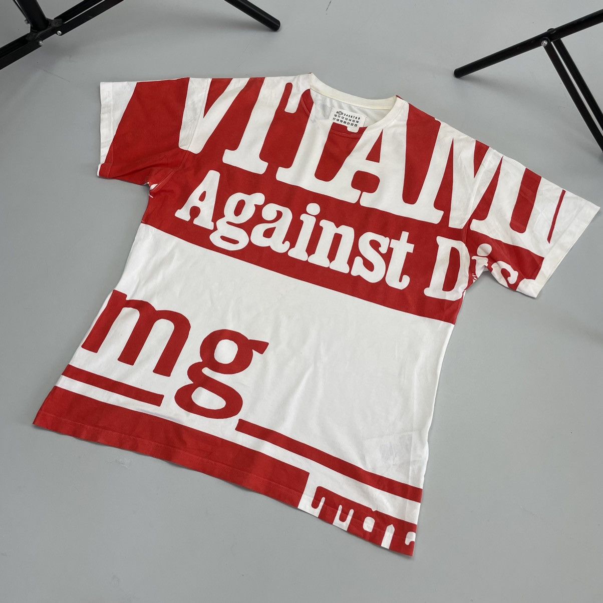 Maison Margiela Maison Margiela "Vitamin" Oversized Print T-Shirt sz S Size US S / EU 44-46 / 1 - 5 Thumbnail
