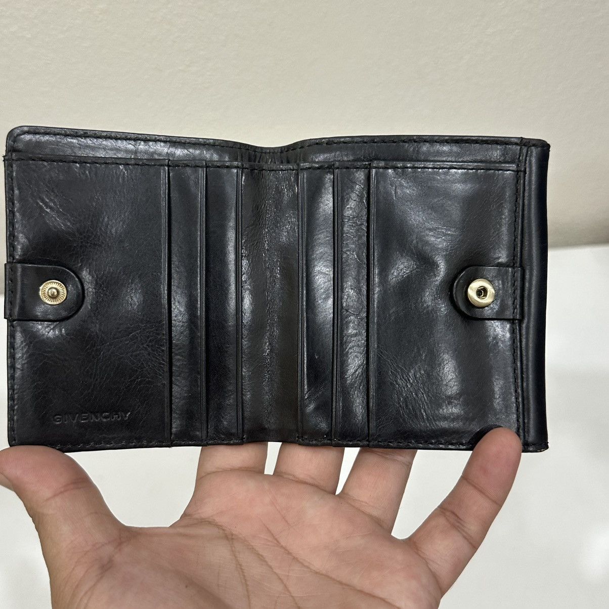 Givenchy ‼️YES‼️ GIVENCHY BIFOLD LEATHER WALLET Size ONE SIZE - 5 Thumbnail