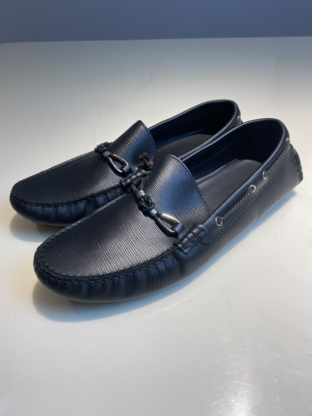 Louis Vuitton Louis Vuitton Black Epi Leather Braid Knot Detail Loafers Size US 10.5 / EU 43-44 - 1 Thumbnail
