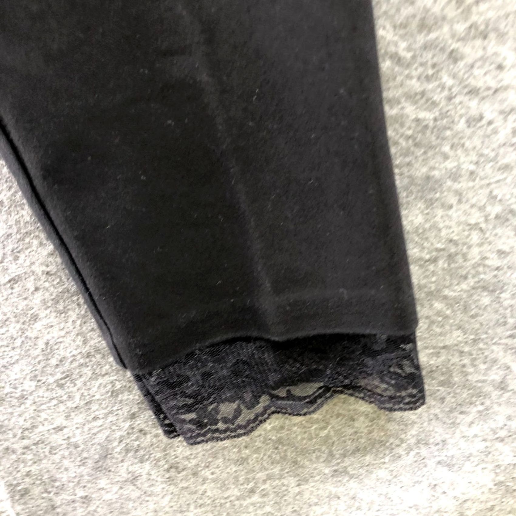 Zara Zara Slim Leg Dress Pants Womens XS Black Lace Hem Ankle Mid Rise Dress Pants Slim Leg, Black, XS, Zara, Women Size 26" / US 2 / IT 38 - 5 Thumbnail