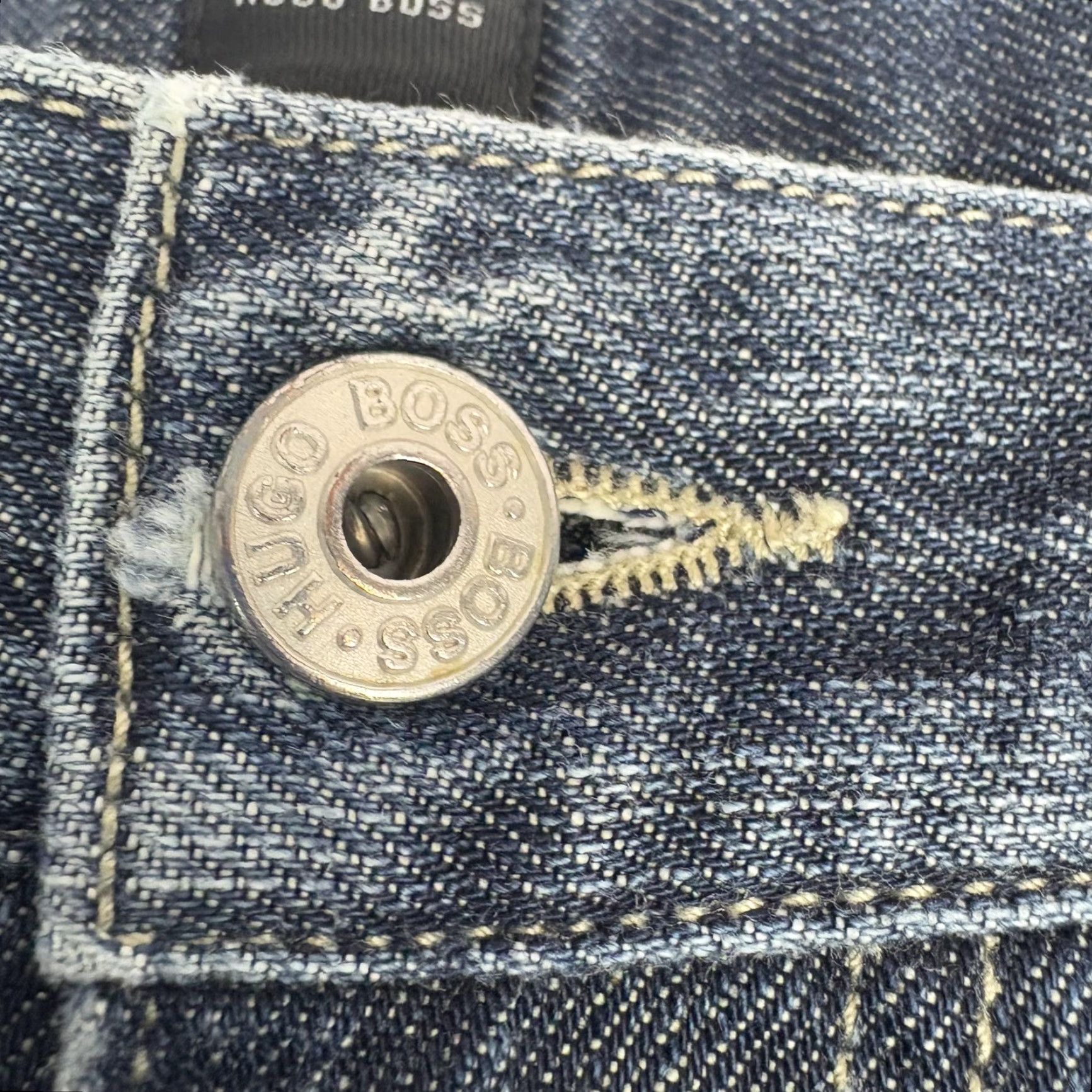 Hugo Boss HUGO BOSS Texas Jeans Mens 34x31 Medium Wash Blue Straight Leg Denim Pants Jeans Size US 34 / EU 50 - 4 Thumbnail