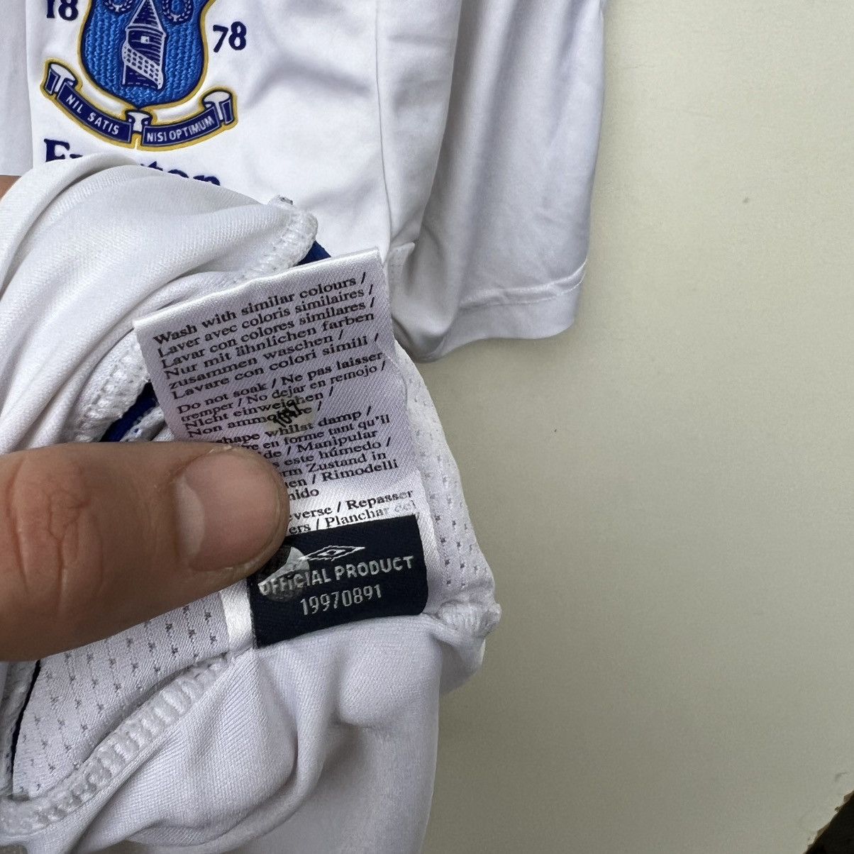 Umbro Umbro Everton football t shirt soccer jersey Size US S / EU 44-46 / 1 - 7 Thumbnail
