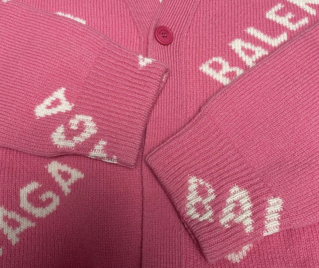 Balenciaga Balenciaga pink bullet screen knitted cardigan shirt Size US S / EU 44-46 / 1 - 4 Thumbnail