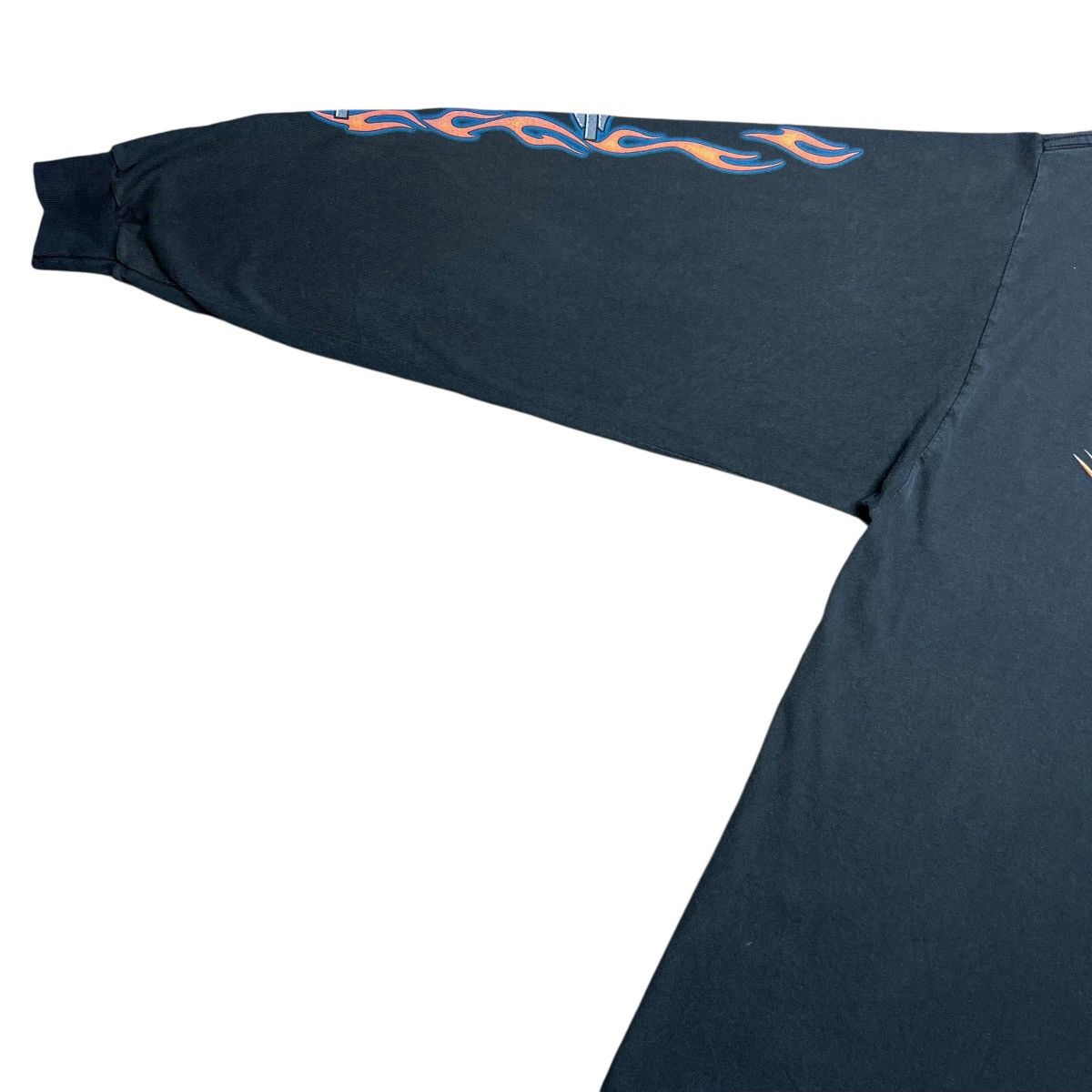 Harley Davidson Vintage 2003 Harley Davidson Flame Long Sleeve Pocket TShirt Size US XL / EU 56 / 4 - 10 Thumbnail