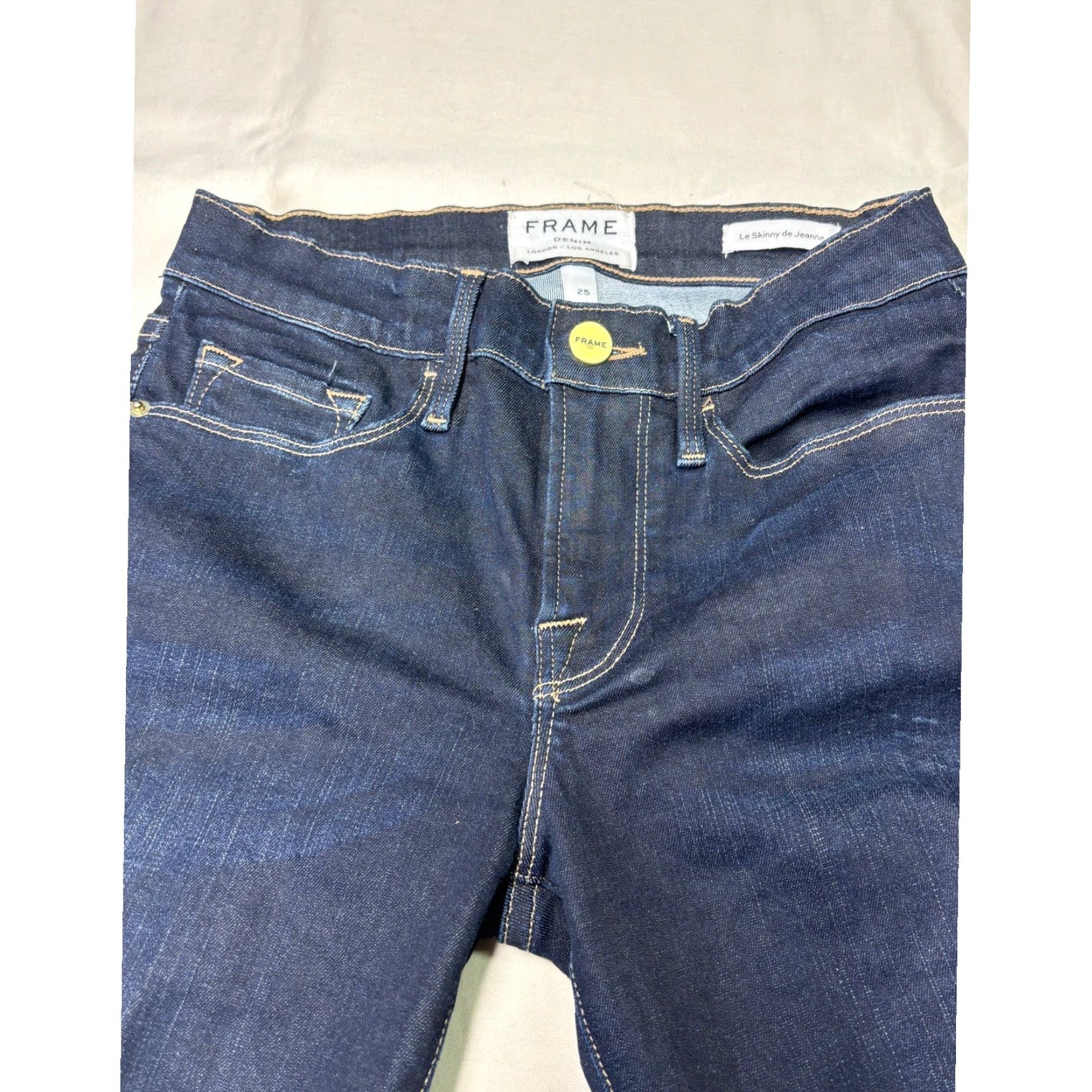 Frame FRAME Le Skinny de Jeanne Edgerton Dark Wash Jeans 25X28 Women Regular 5-Pocket Denim Slim Stretch Distressed Button Zip Blue Size 42" / US 20 - 2 Thumbnail