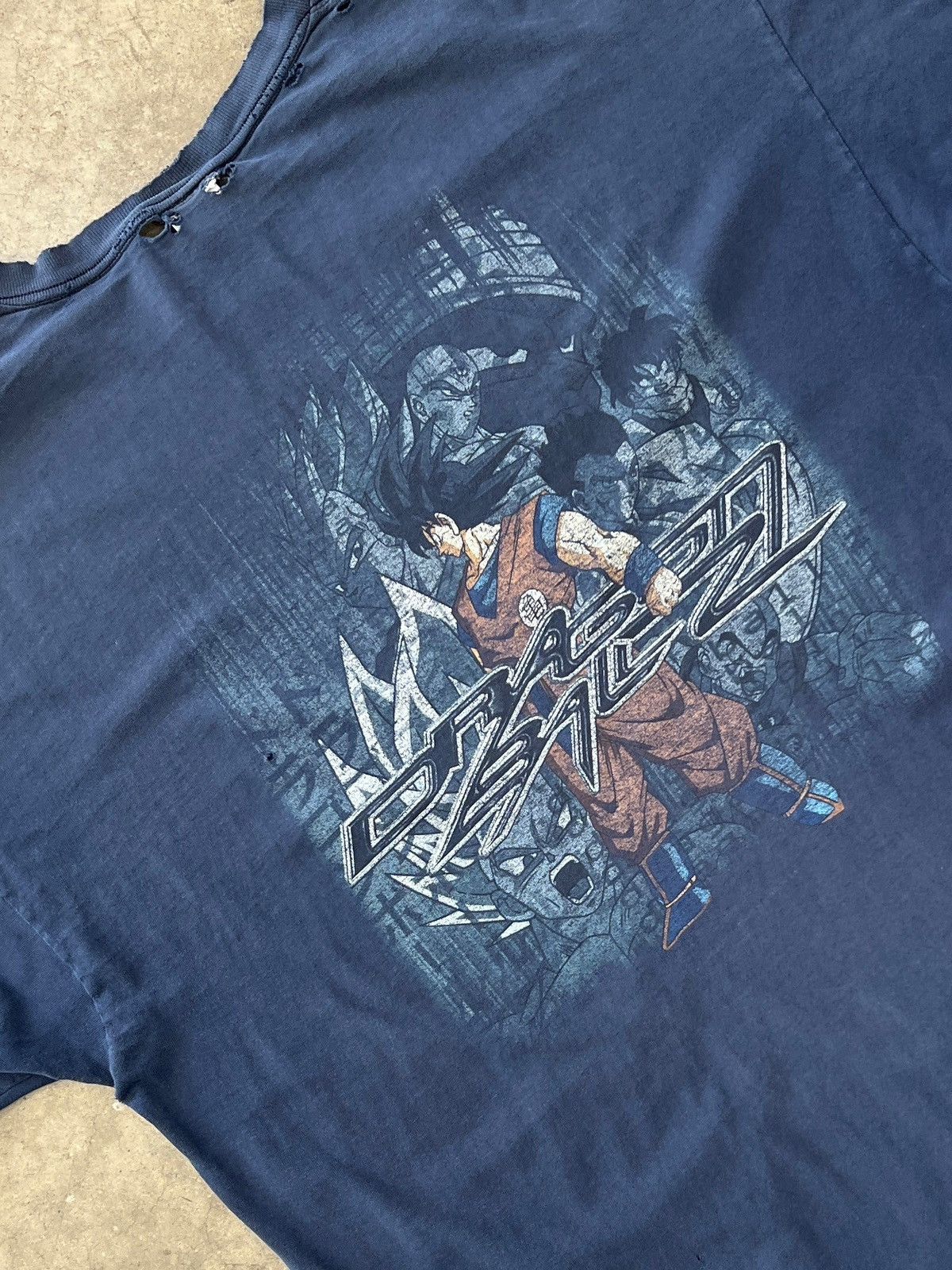 Vintage Vintage 2000 Dragon Ball Goku Anime Distressed Tee XXL Size US XXL / EU 58 / 5 - 1 Thumbnail