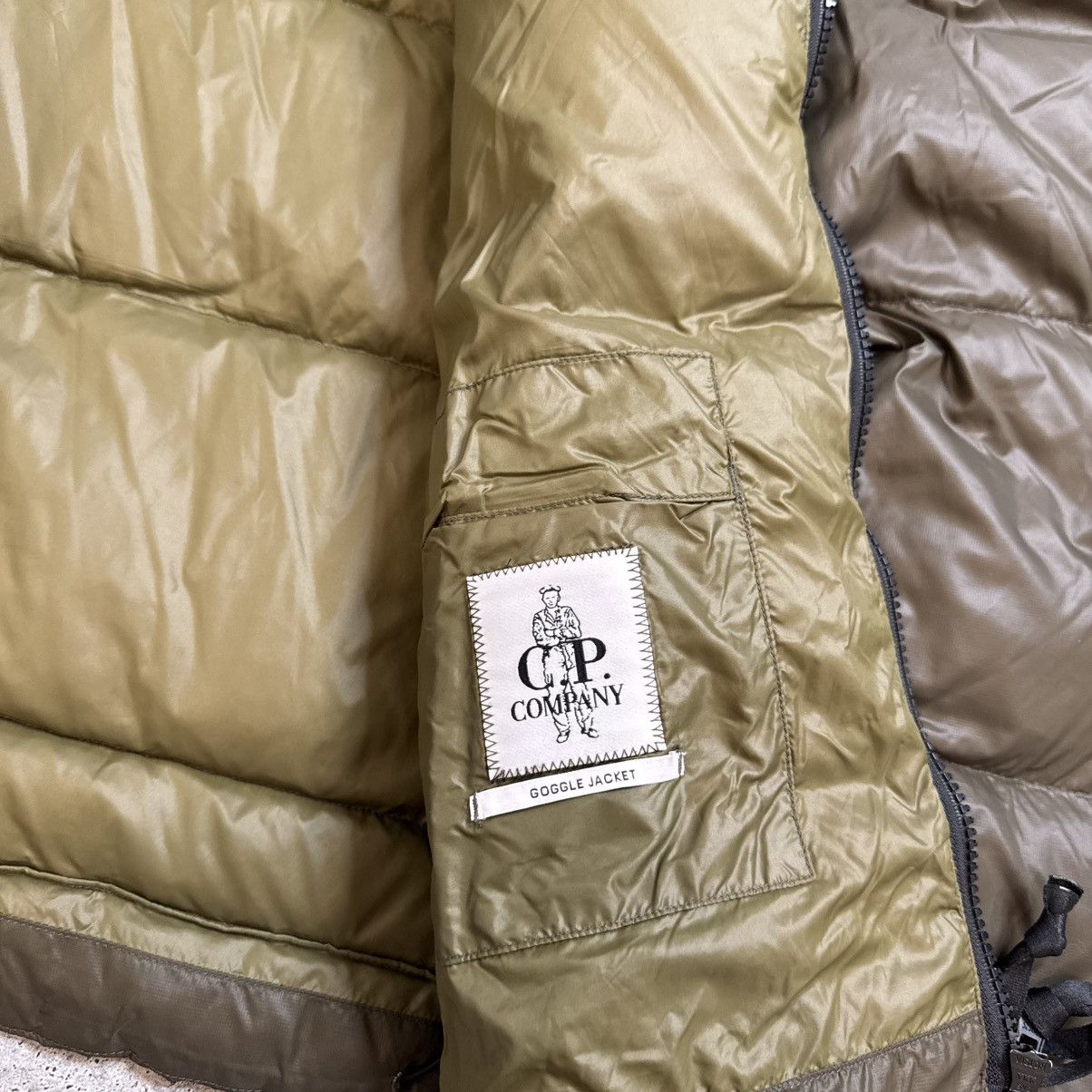 C.P. Company C.P. Company D.D. Shell Explorer Down Google Jacket Size US L / EU 52-54 / 3 - 10 Thumbnail