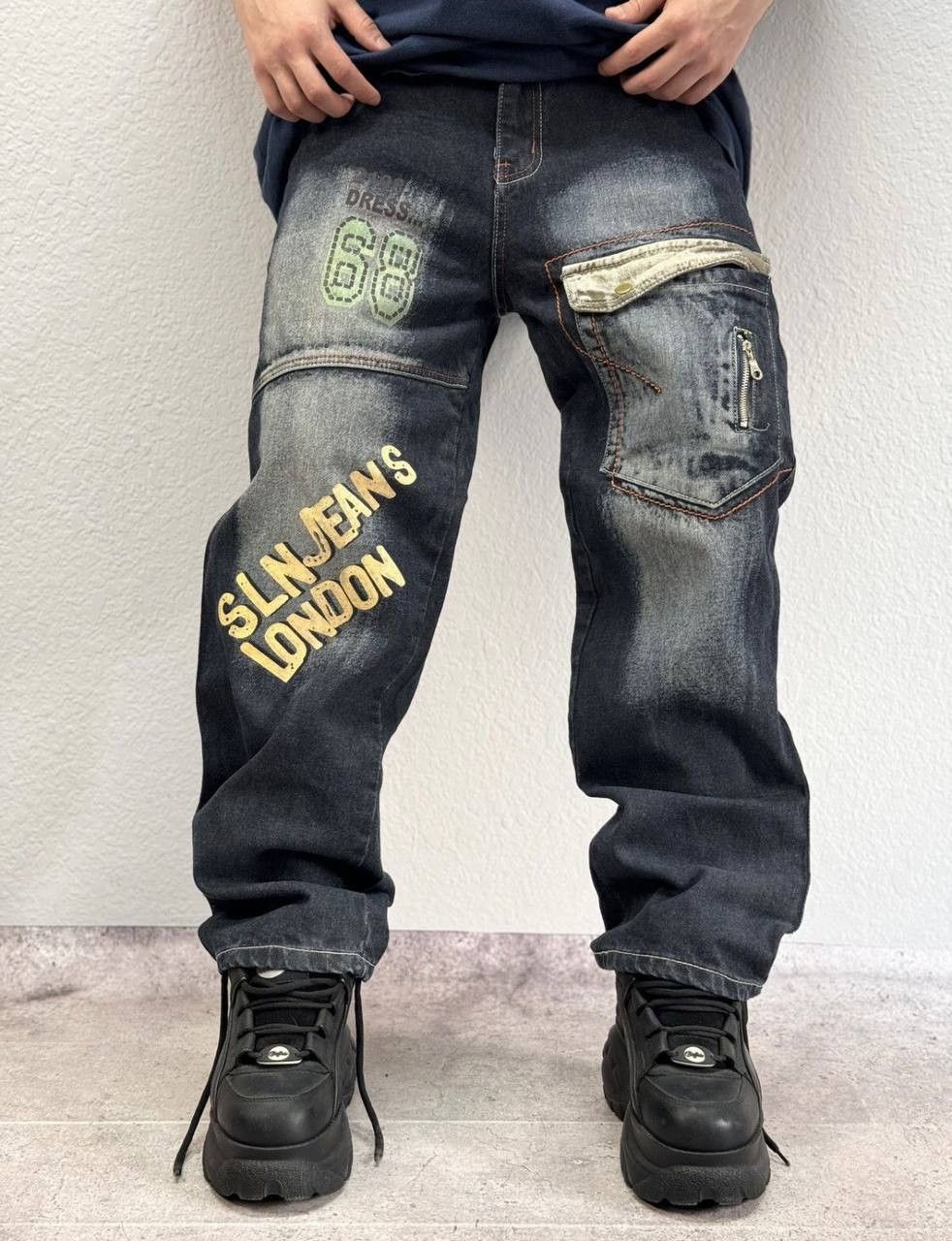 Vintage Baggy Cyber Wing Denim Sequin Jeans Vintage 31 Size Size US 31 - 2 Thumbnail