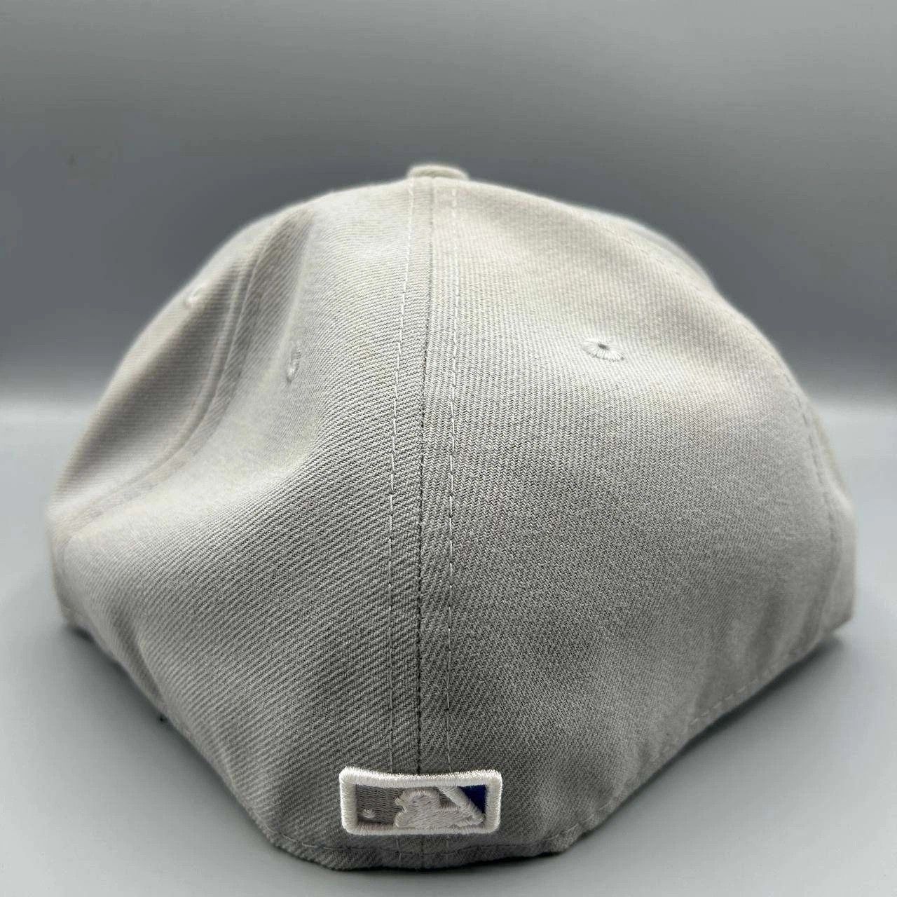 New Era New York Yankees Hat Men 7 3/8 Gray Embroidered Fitted Cap Size ONE SIZE - 6 Thumbnail