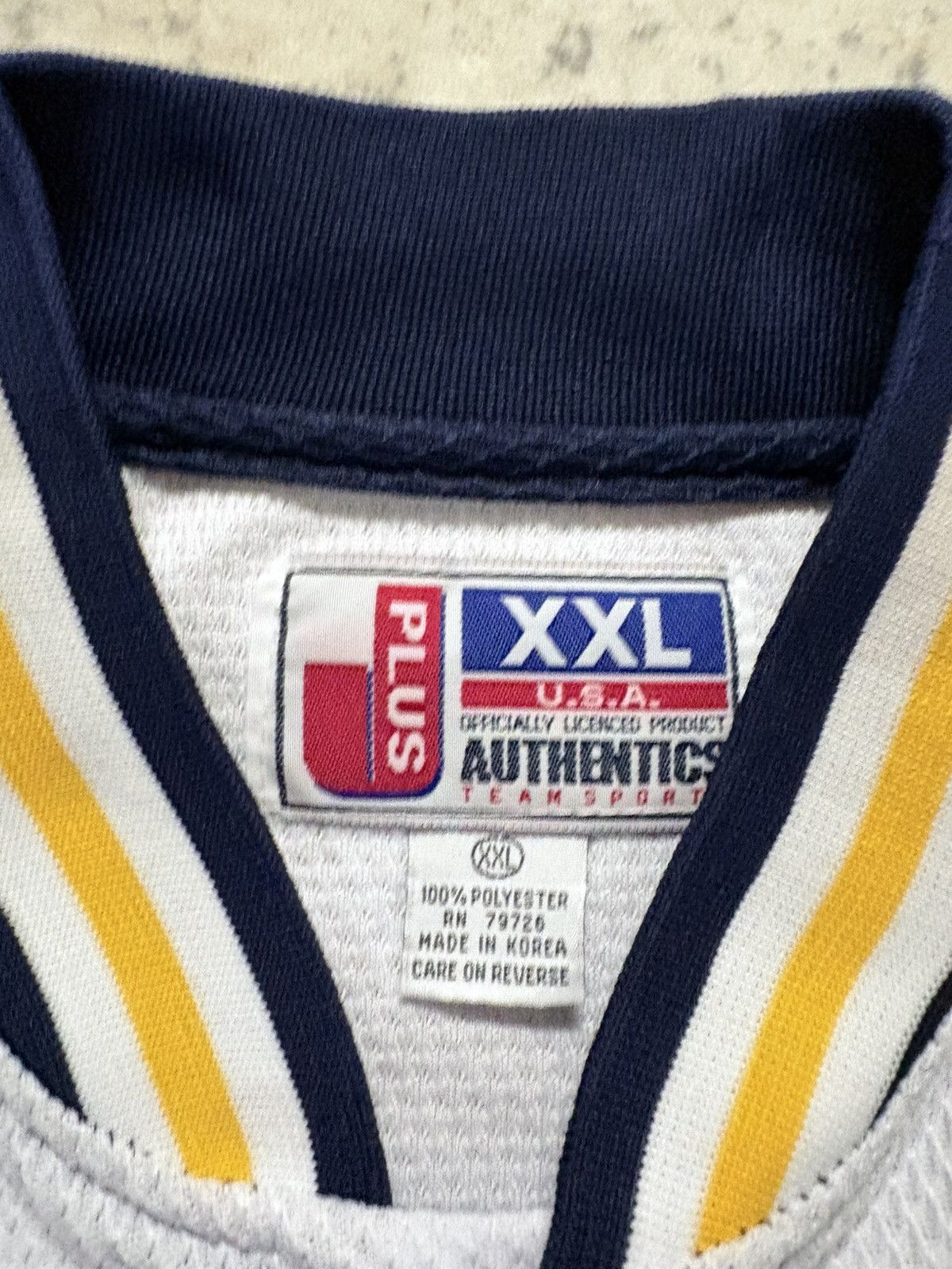 Vintage 90’s Michigan Wolverines Fully Embroidered Button Up Jersey Size US XXL / EU 58 / 5 - 4 Thumbnail