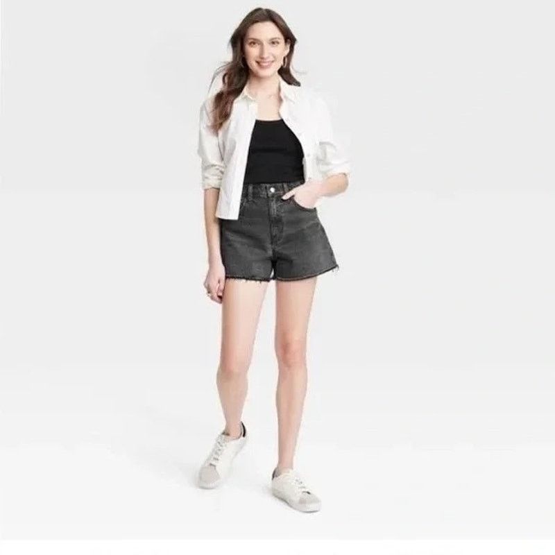 Target Basics UNIVERSAL THREAD 90s Cutoff Shorts Faded Black Womens 6 Size 28" / US 6 / IT 42 - 9 Thumbnail