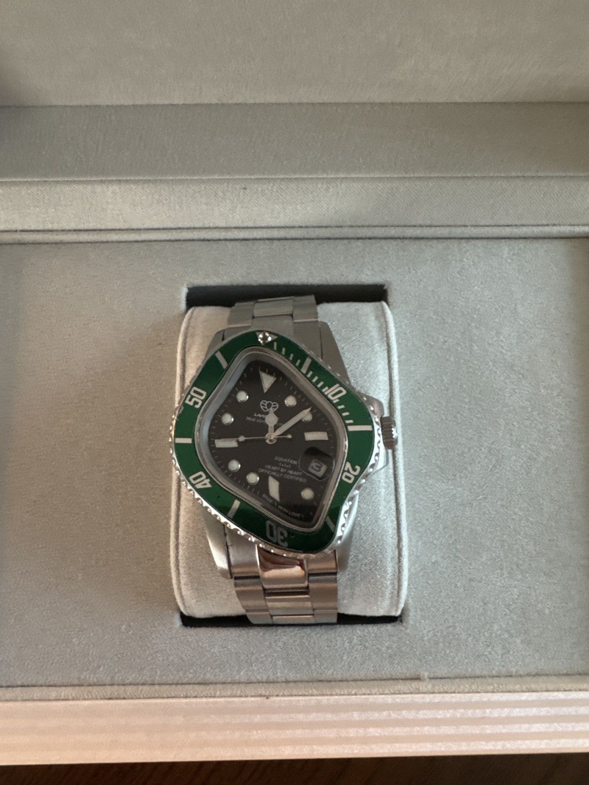 LAARVEE Larvee Surreal Watch Crashed Size ONE SIZE - 1 Thumbnail