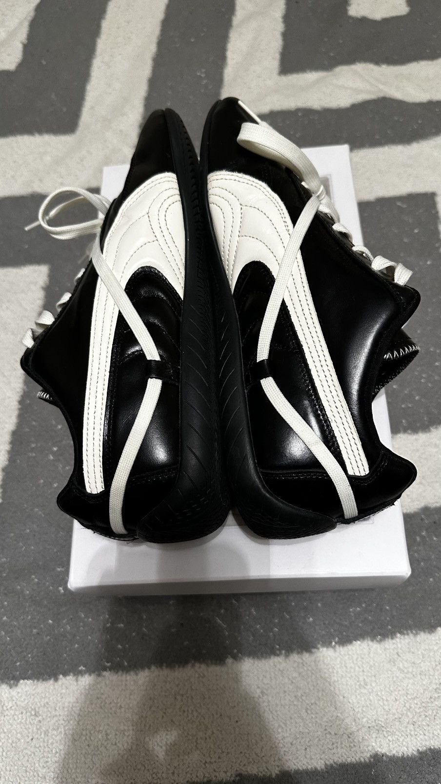 Puma Puma x Rosé Speedcat Premium Black/White (Size 9.5M/11W) Size US 9.5 / EU 42-43 - 3 Thumbnail