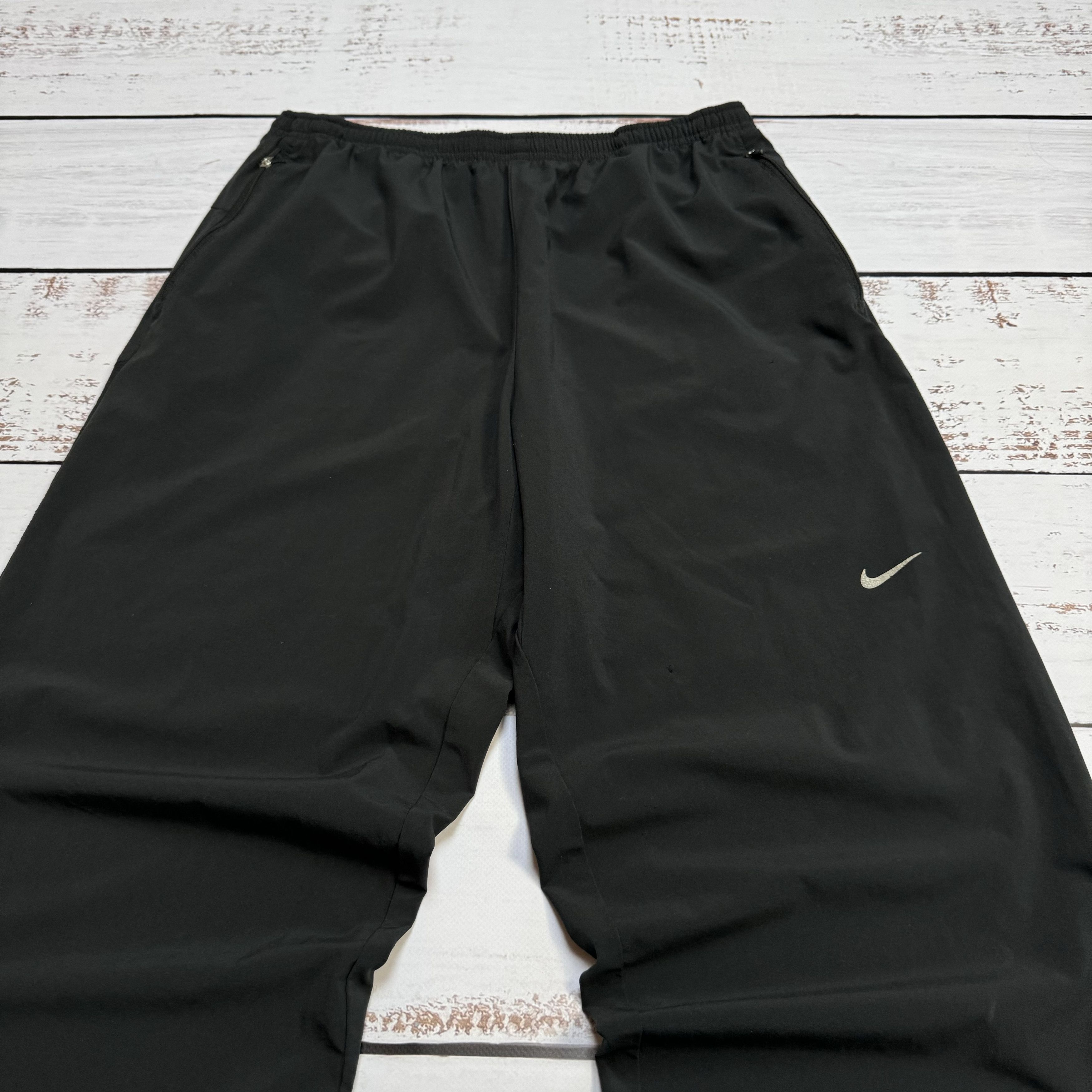 Nike × Vintage NIKE NYLON VINTAGE REFLECTIVE SWOOSH DRILL PANTS Y2K Size US 32 / EU 48 - 8 Thumbnail