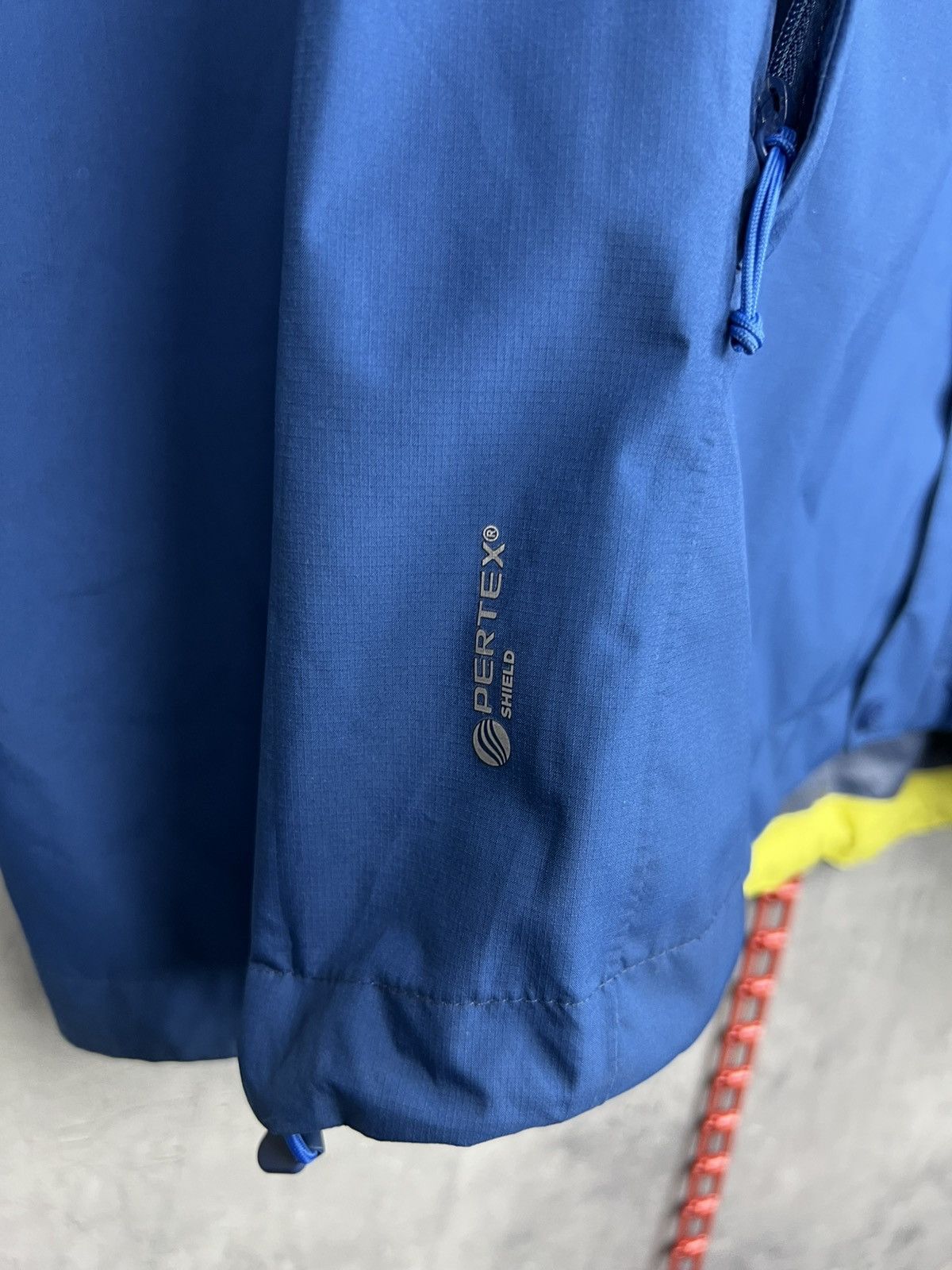 Rab RAB Men's Downpour Eco Hooded Jacket Blue Size XL Size US XL / EU 56 / 4 - 12 Thumbnail