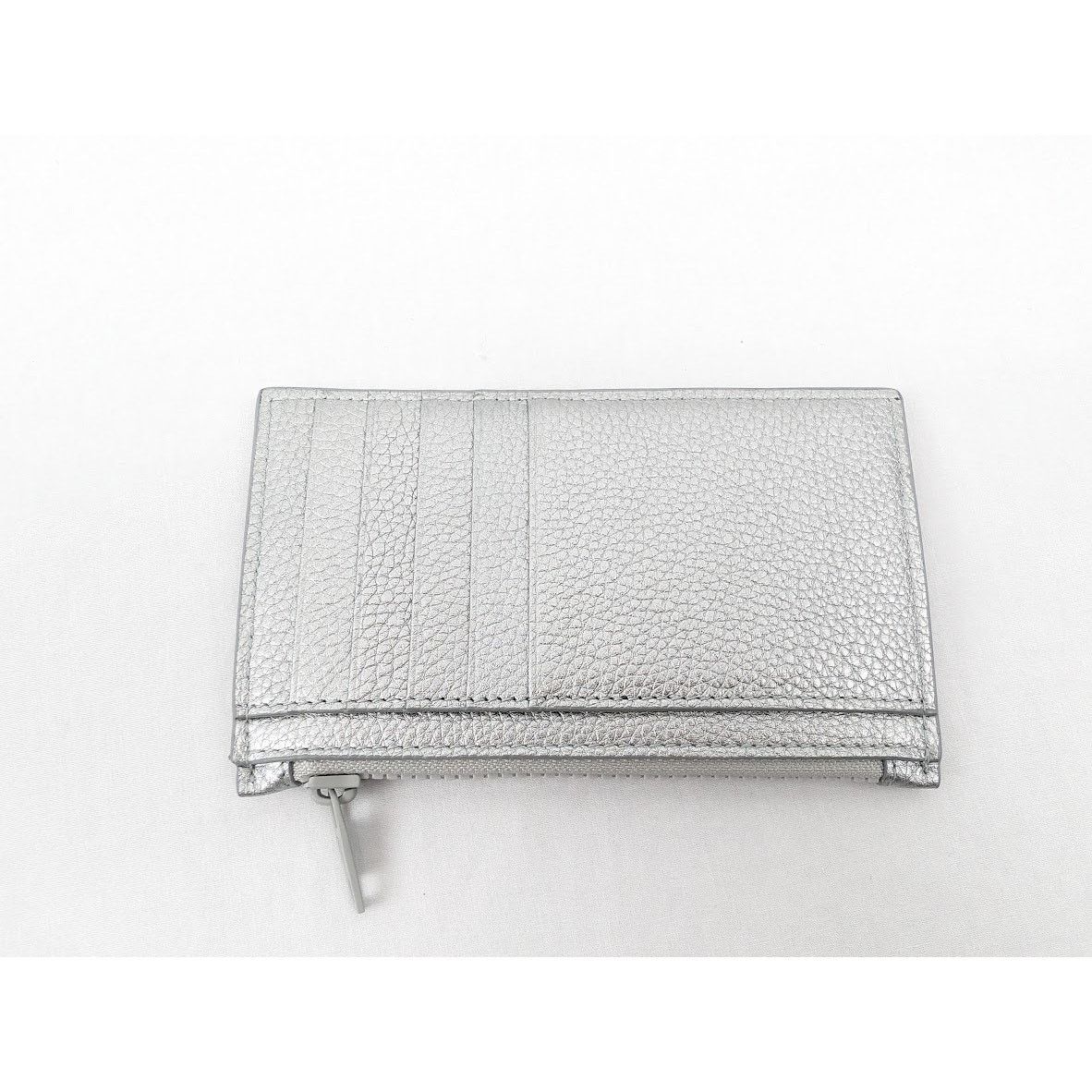 Balenciaga o1rshd1 Size: OS / Car Chevron Zip in Wallet in Silver Size ONE SIZE - 7 Thumbnail