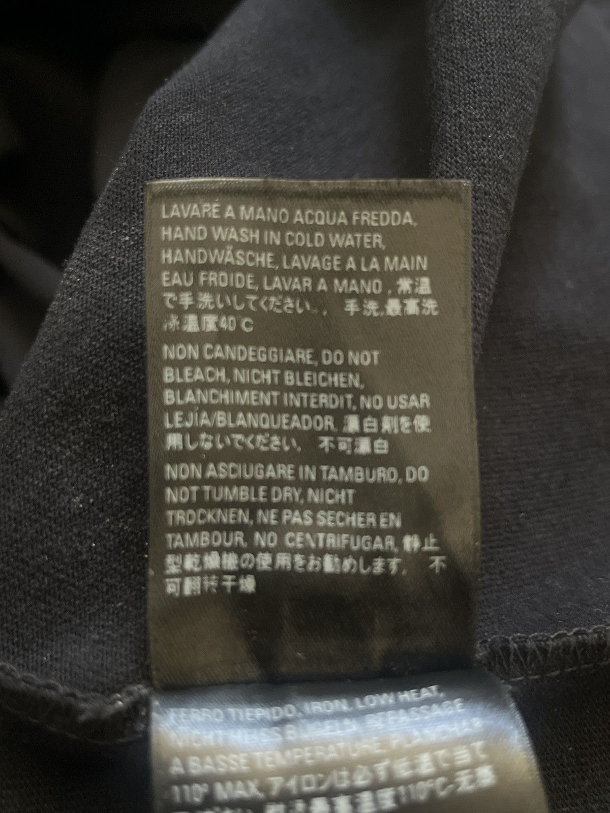 Balenciaga Balenciaga Crew Logo T-shirt Size US S / EU 44-46 / 1 - 17 Thumbnail