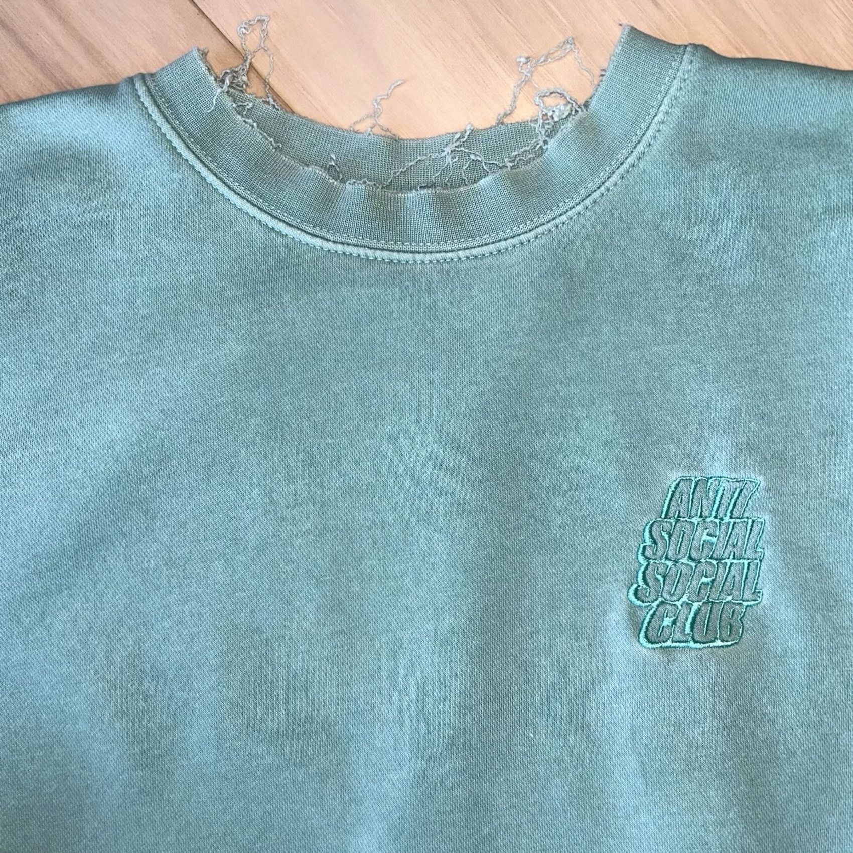 Anti Social Social Club VINTAGE Anti Social Social Club Embroidered Crewneck Sweatshirt Mens M Green Size US M / EU 48-50 / 2 - 4 Thumbnail