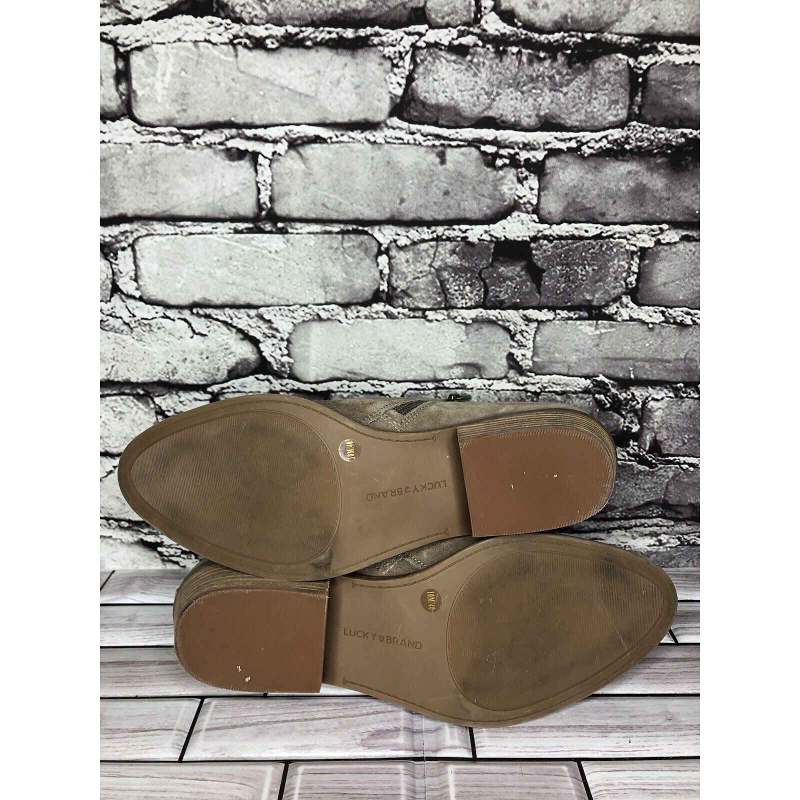 Lucky Brand Lucky Brand Fineses Taupe Suede Leather Double Zipper Heels Size US 10 / IT 40 - 6 Thumbnail