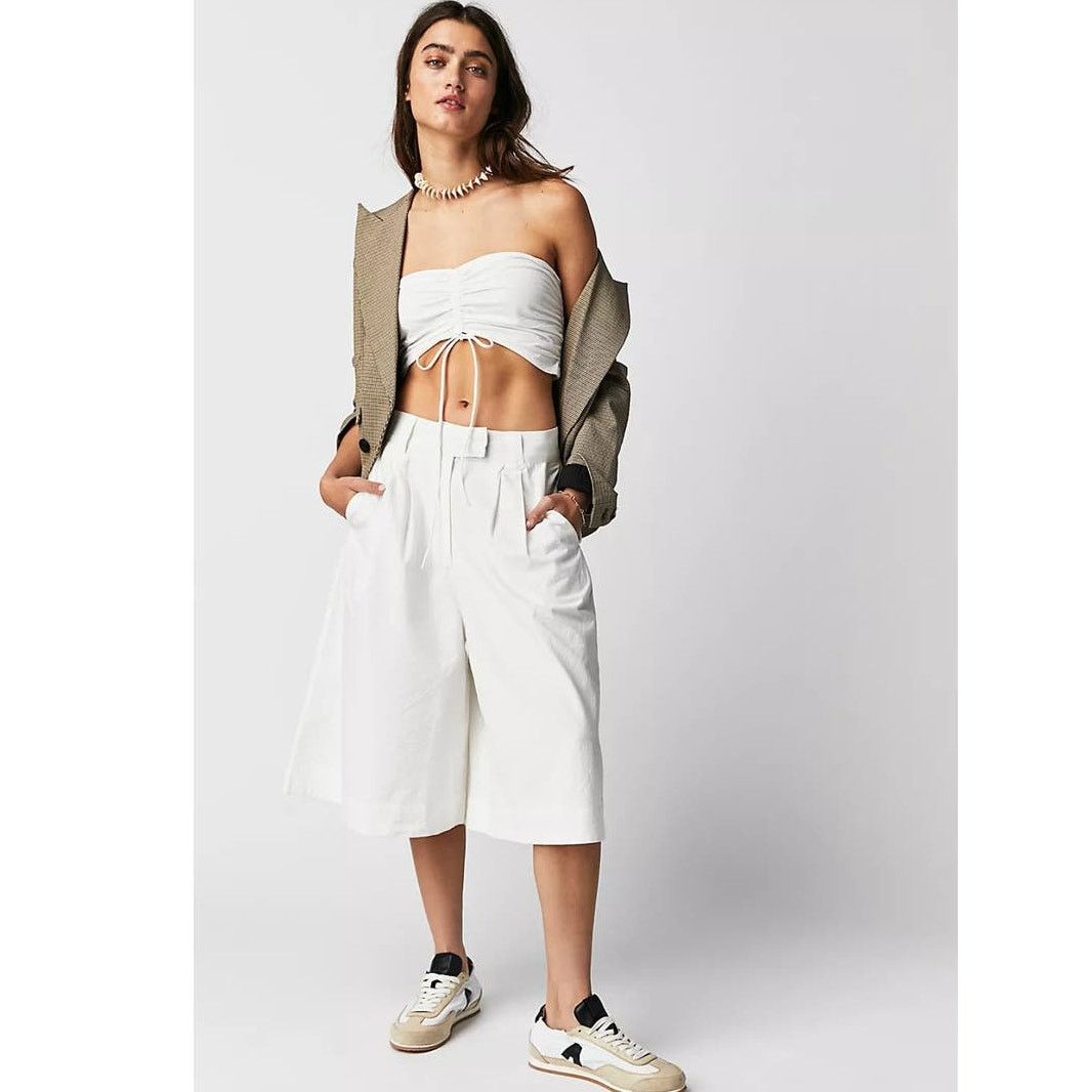 Free People New FREE PEOPLE Minnie Set $148 SIZE 4 White Shorts and Top Size 27" / US 4 / IT 40 - 1 Thumbnail