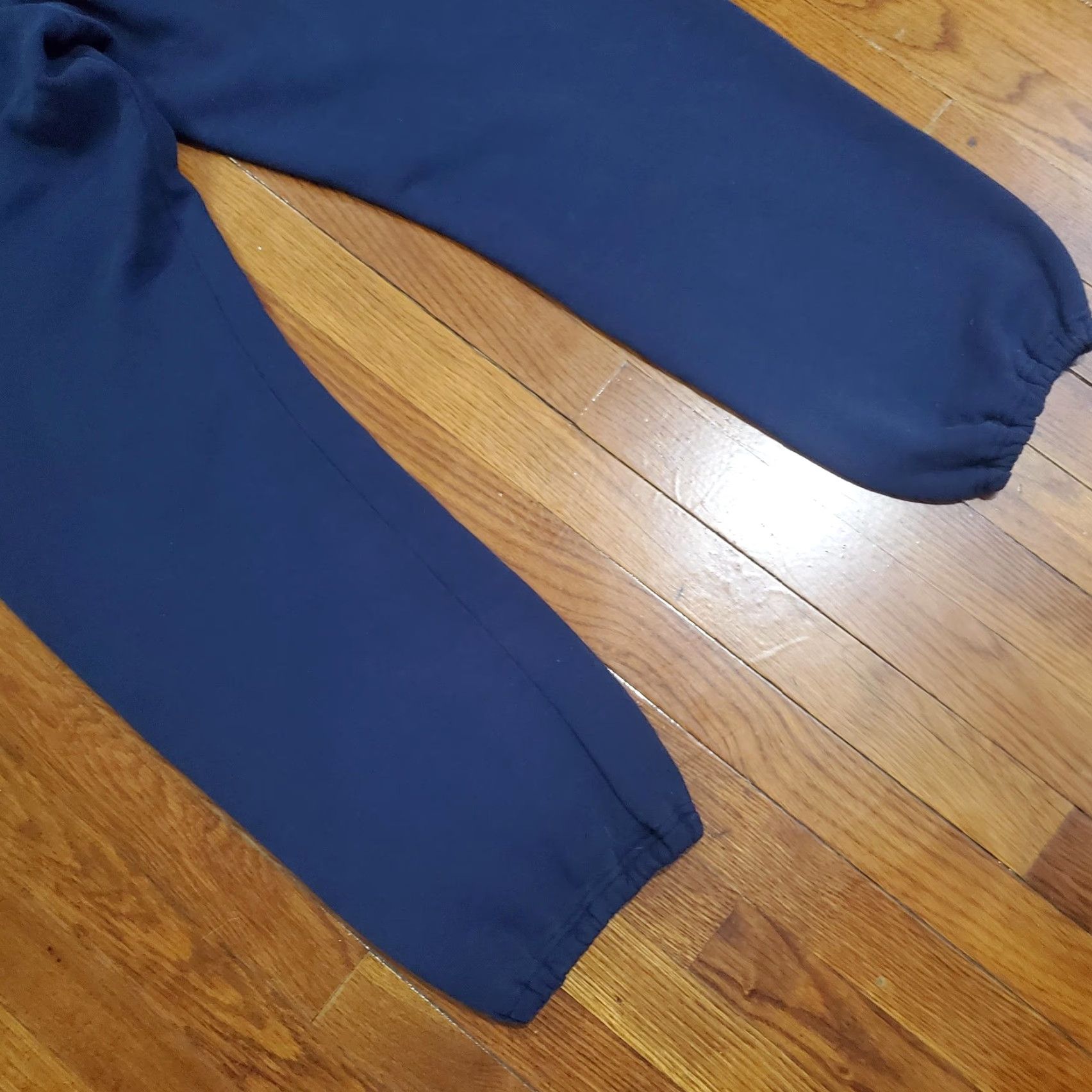 Russell Athletic Russell Athletic Sweatpants Mens XL Navy Blue Fleece Joggers Elastic Cuffs Elastic Waist Pockets Traditional Style Size US 36 / EU 52 - 2 Thumbnail