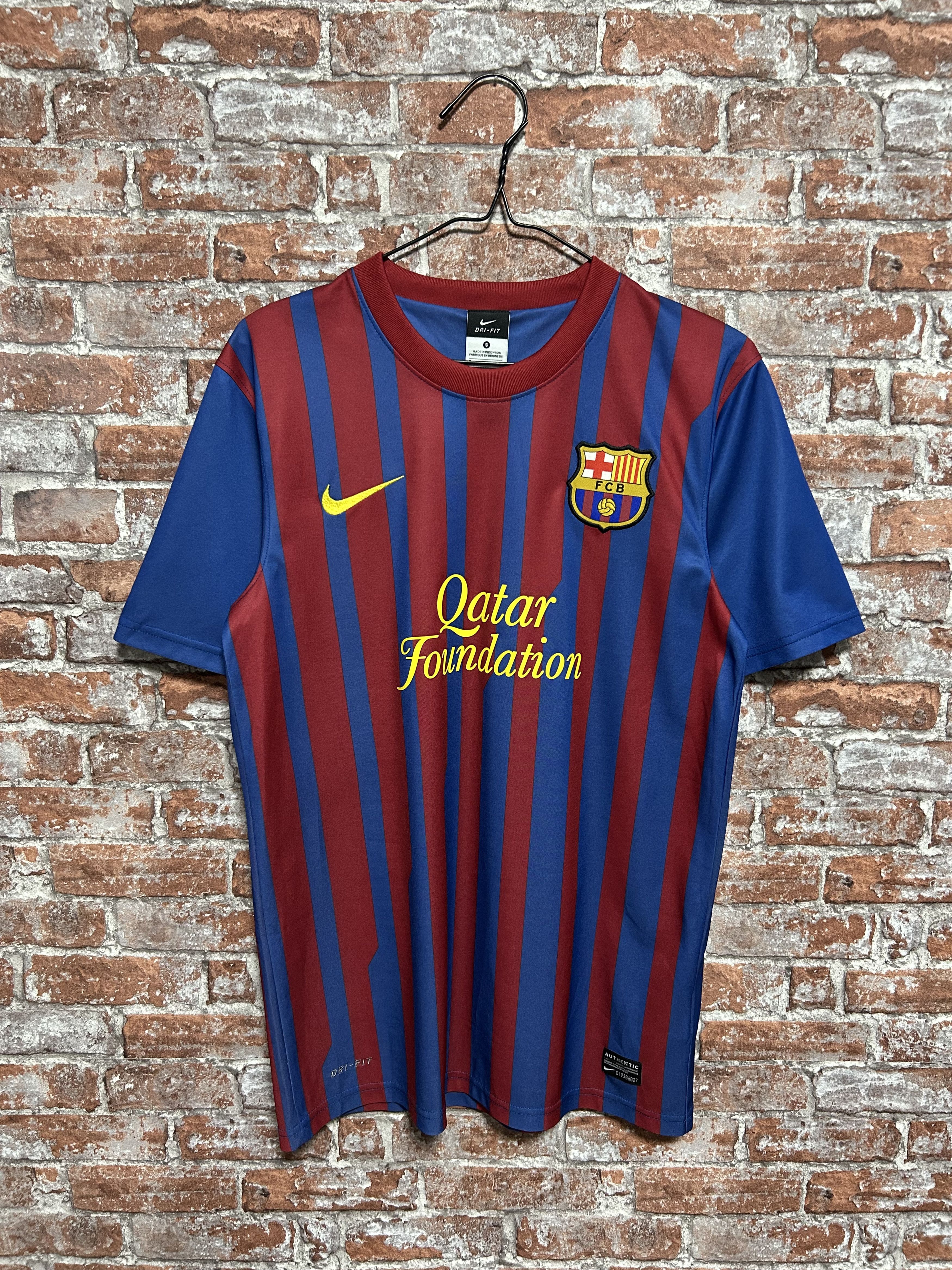 Nike Barcelona 2011 2012 Home Football Nike Joshua 419879-486 Size US S / EU 44-46 / 1 - 1 Thumbnail