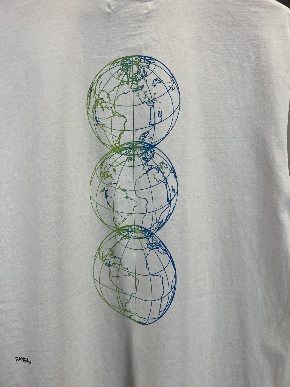 Pangaia Pangaia designer art tee Size US L / EU 52-54 / 3 - 10 Thumbnail