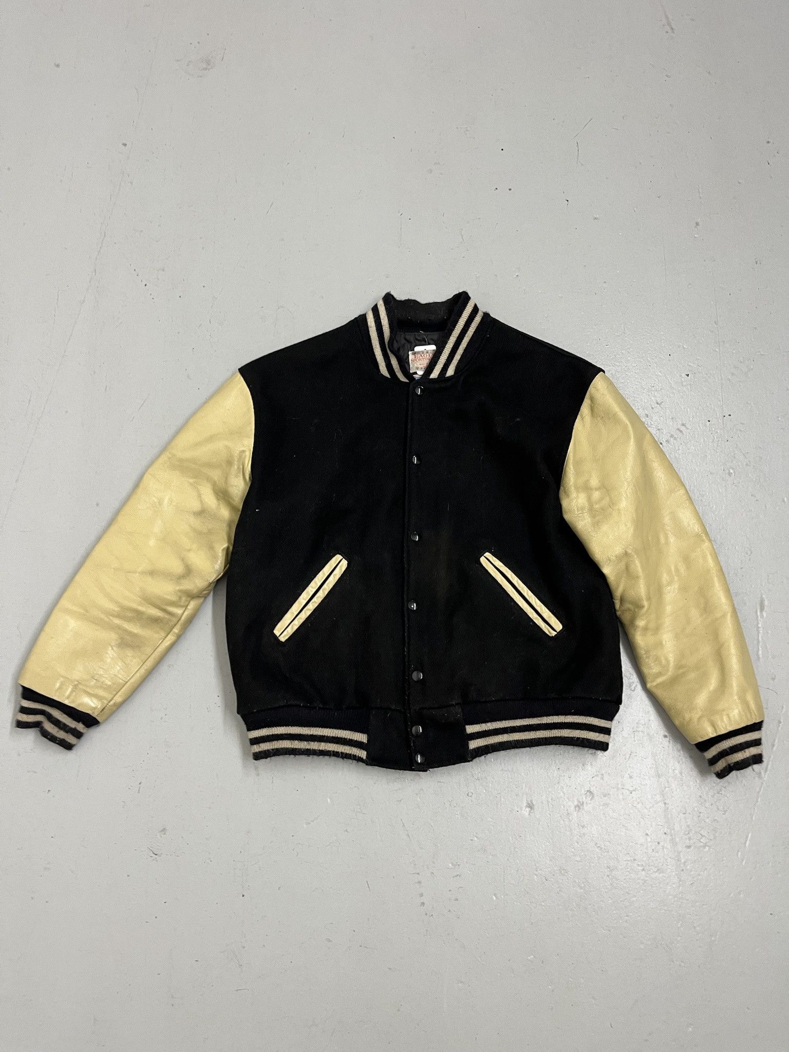 Vintage 70s Eagle Embroider Leather Sleeve Varsity Jacket Size L