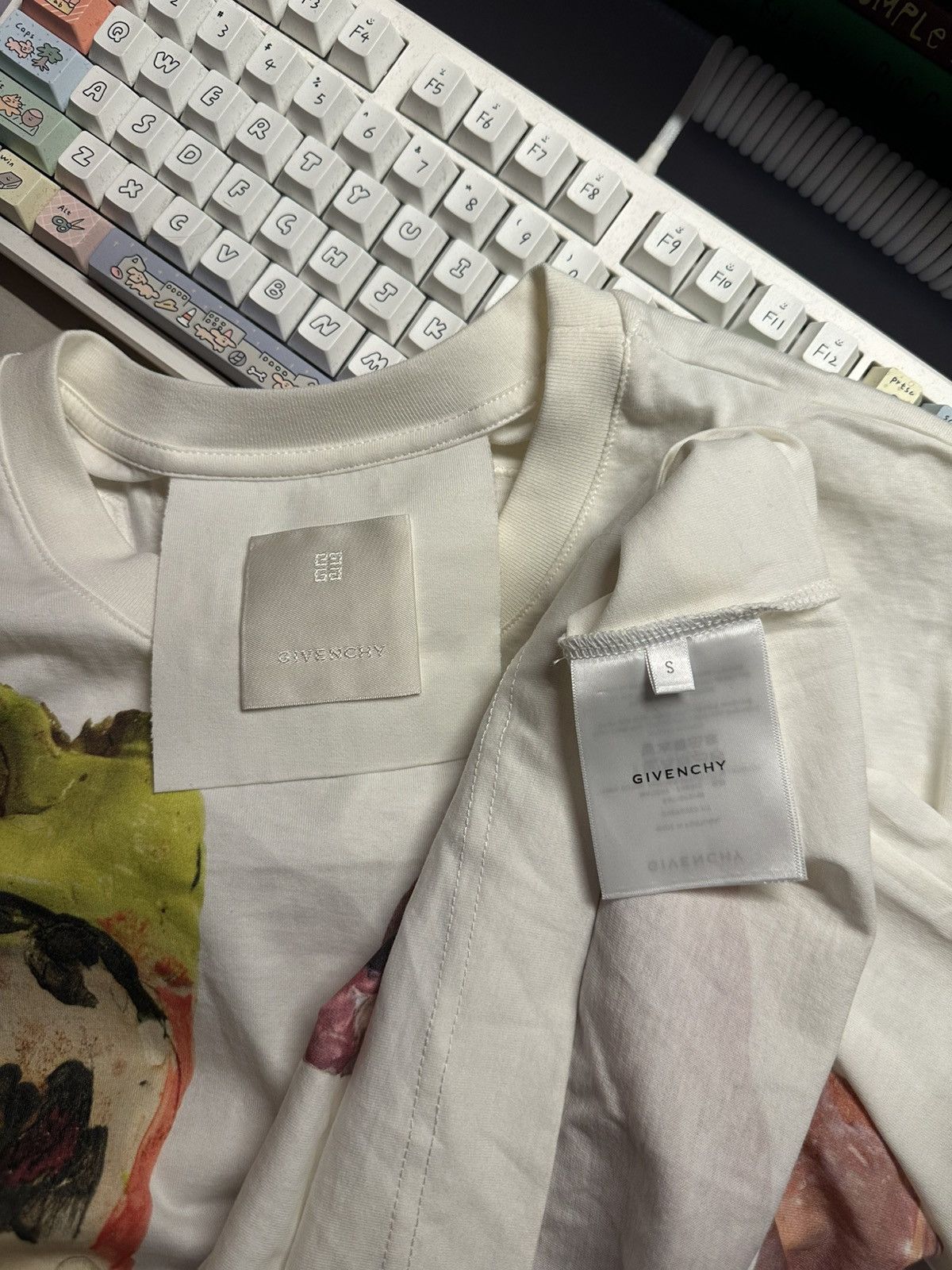 Givenchy Givenchy x Josh Smith tee size small Size US S / EU 44-46 / 1 - 3 Thumbnail