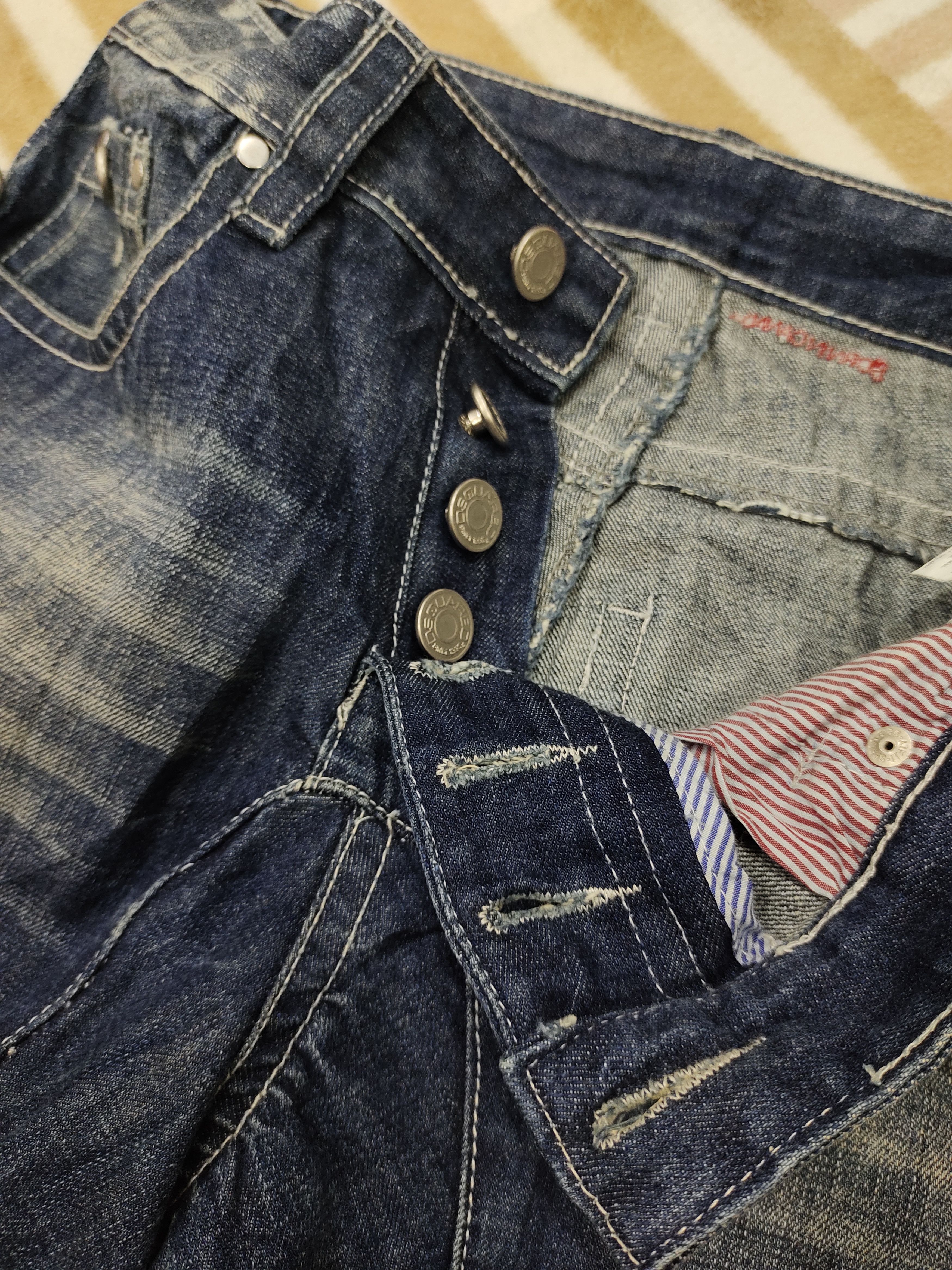 Dsquared² Italy Distressed Jeans