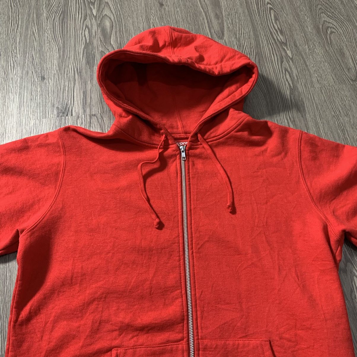 Supreme FW 16 Supreme Logo Zip Up Hoodie Red Size US L / EU 52-54 / 3 - 4 Thumbnail
