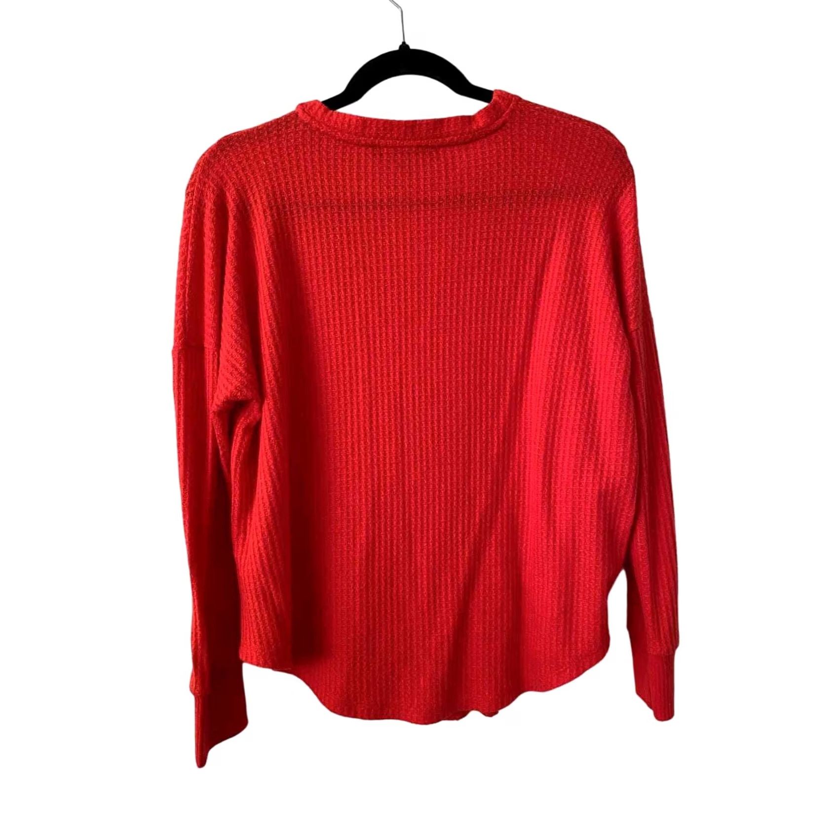 Tommy Hilfiger Tommy Hilfiger Waffle-Knit Button-Up Longsleeve Sweater - Small Women Red Size S / US 4 / IT 40 - 2 Thumbnail
