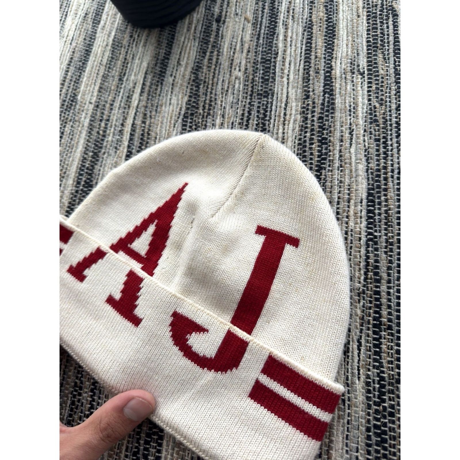 Vintage VINTAGE Armani Jeans Beanie Hat One Size Mens White 90s Retro Designer Streetwear Classic Big Logo Size US 35 - 3 Thumbnail