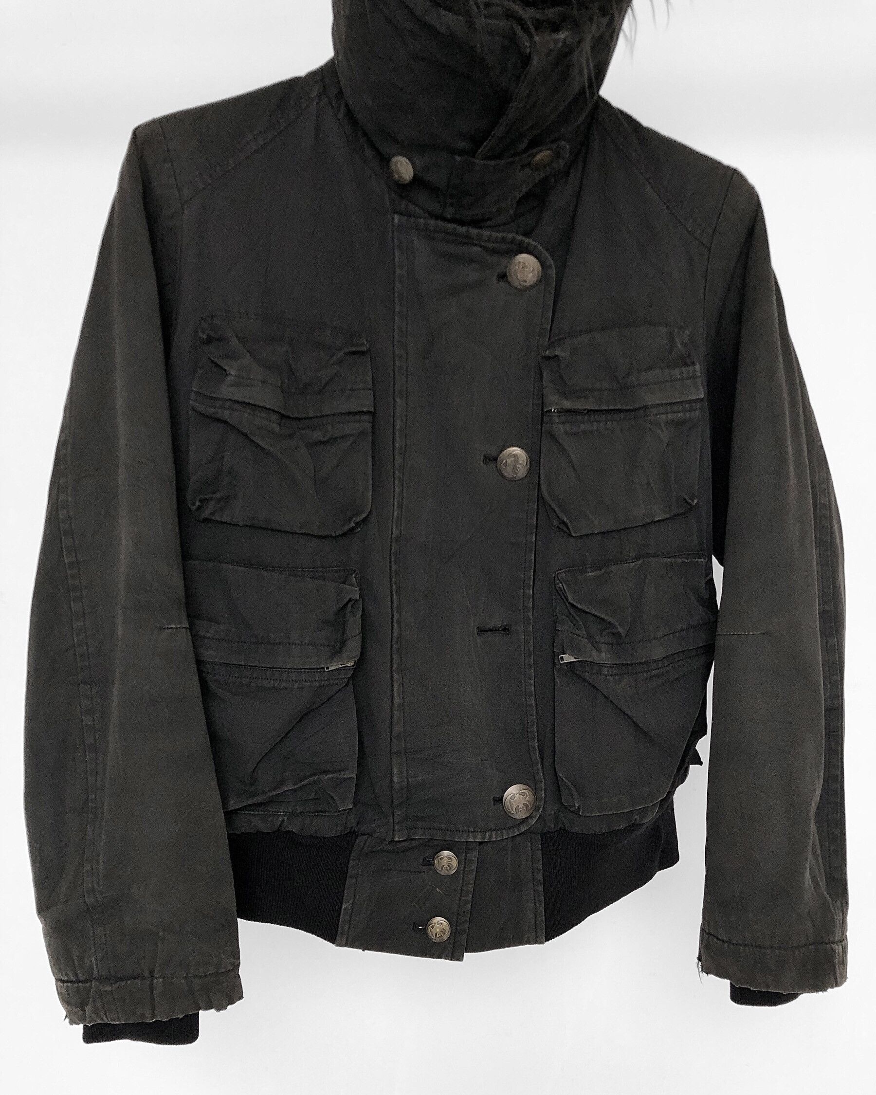 Tsumori Chisato 1990s Tsumori Chisato Cropped Military Jacket Size US M / EU 48-50 / 2 - 7 Thumbnail